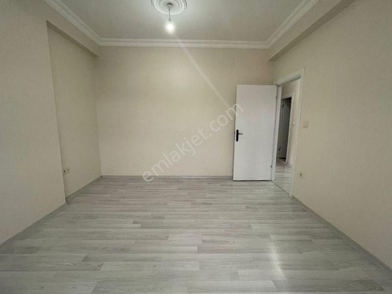 Mertcan Dan Adnan Kahveci Metroya Yürüme Balkonlu 3+1 Fırsat Kiralık - Görsel 12