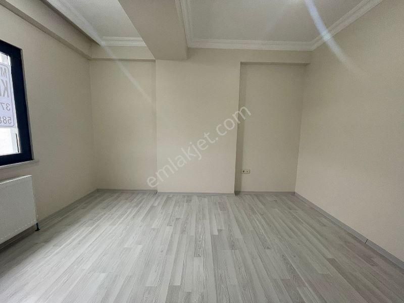 Mertcan Dan Adnan Kahveci Metroya Yürüme Balkonlu 3+1 Fırsat Kiralık - Görsel 11