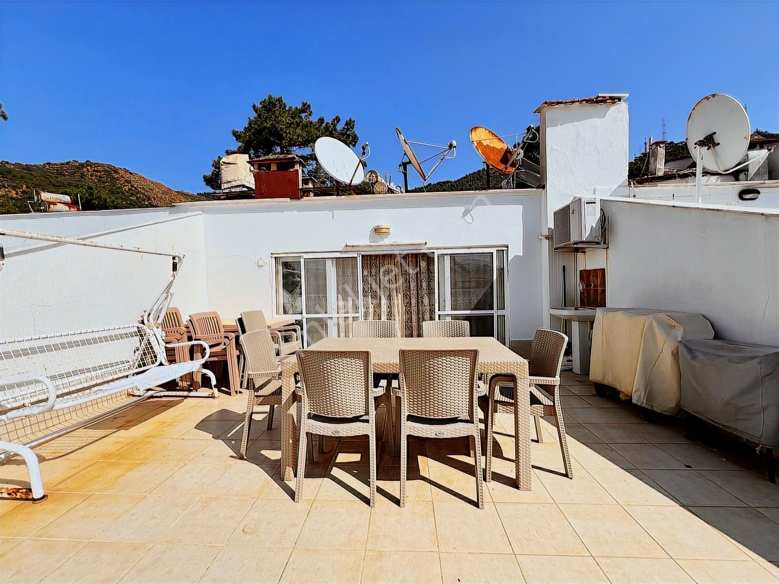 Marmaris Sarıana'da Satılık Çok Geniş 4+1 Teraslı Dubleks Daire - Görsel 9