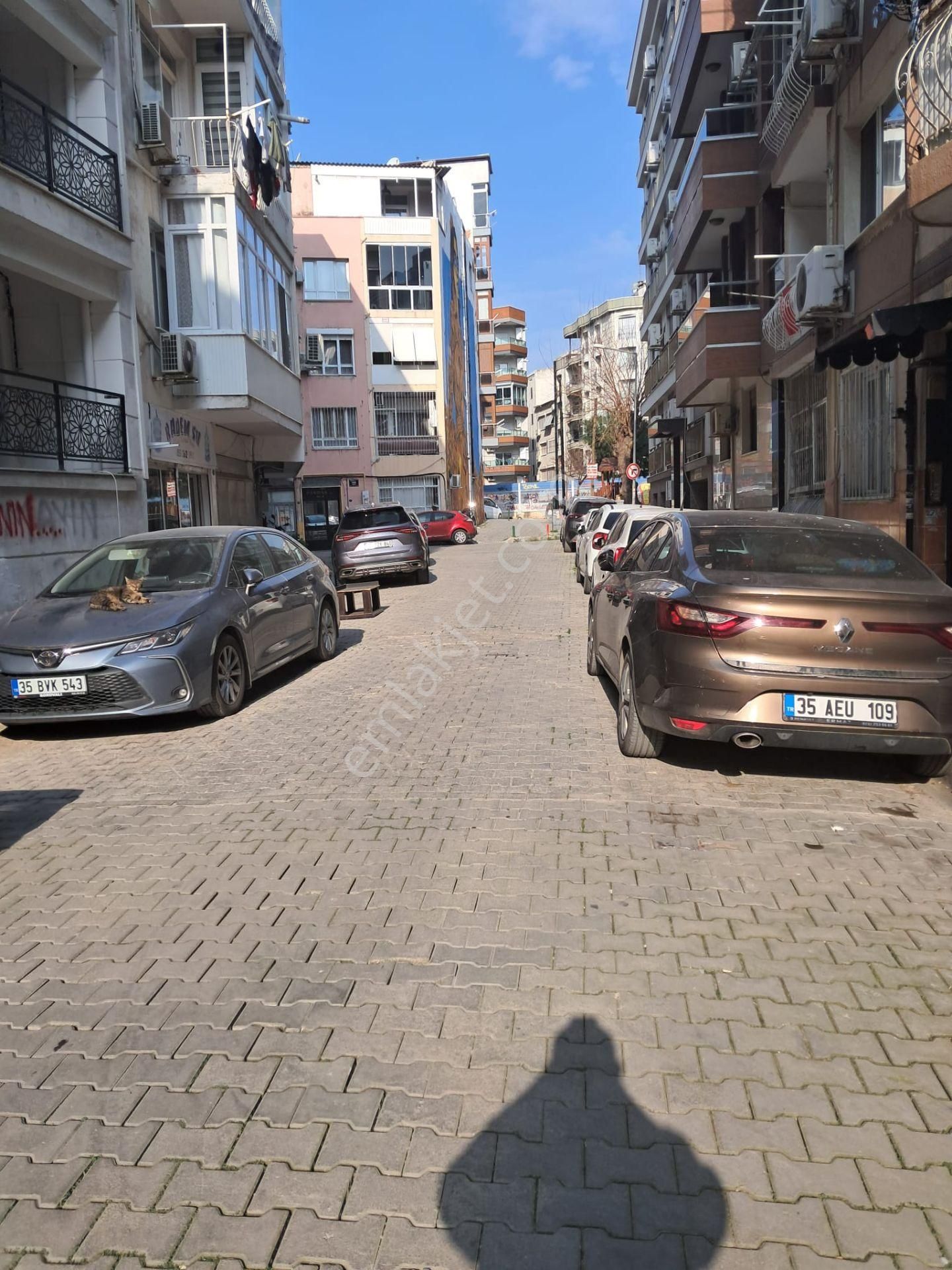 Kiralık İzmir Karşıyaka Alaybey İzbana 100 Metre Mesafede 2+1 Daire - Görsel 18