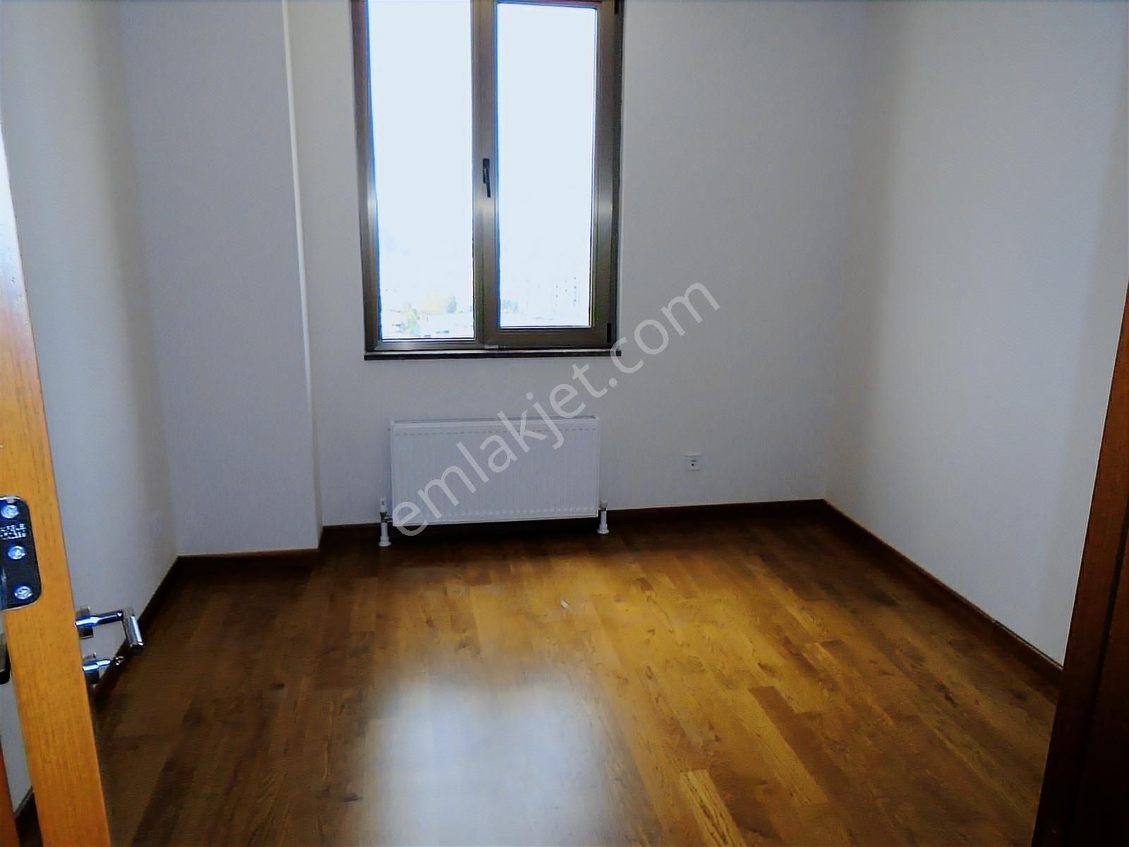 Metroya Yakın Aile Sitesinde Deniz Manzaralı Havuzlu İskanlı - Görsel 27