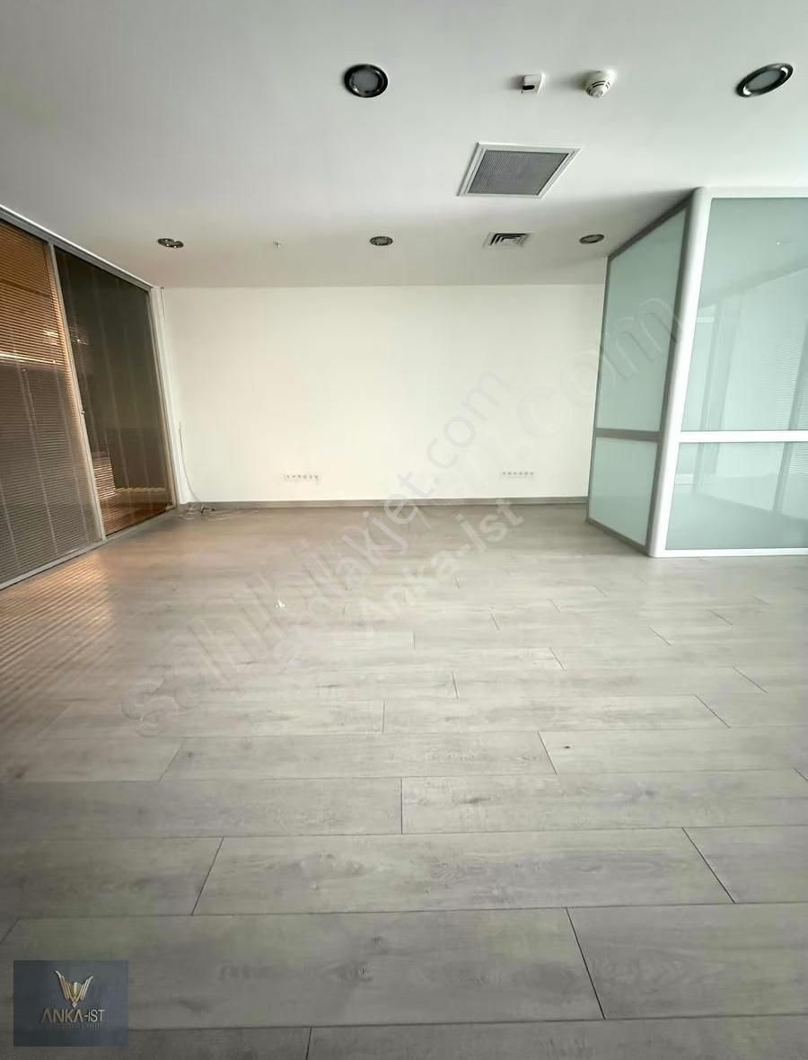 Pendik Varyap Plaza'da Kiralık 116 M2 Ofis Katı - Görsel 26