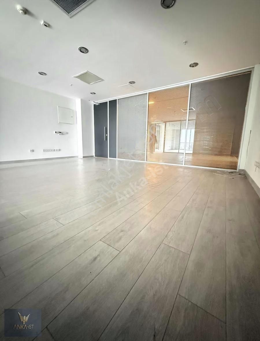 Pendik Varyap Plaza'da Kiralık 116 M2 Ofis Katı - Görsel 6