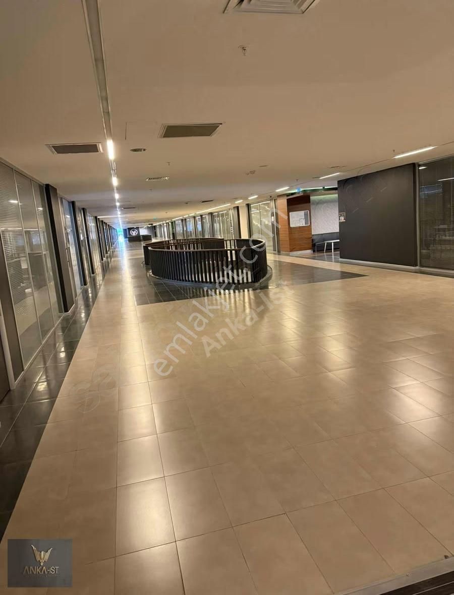 Pendik Varyap Plaza'da Kiralık 116 M2 Ofis Katı - Görsel 4