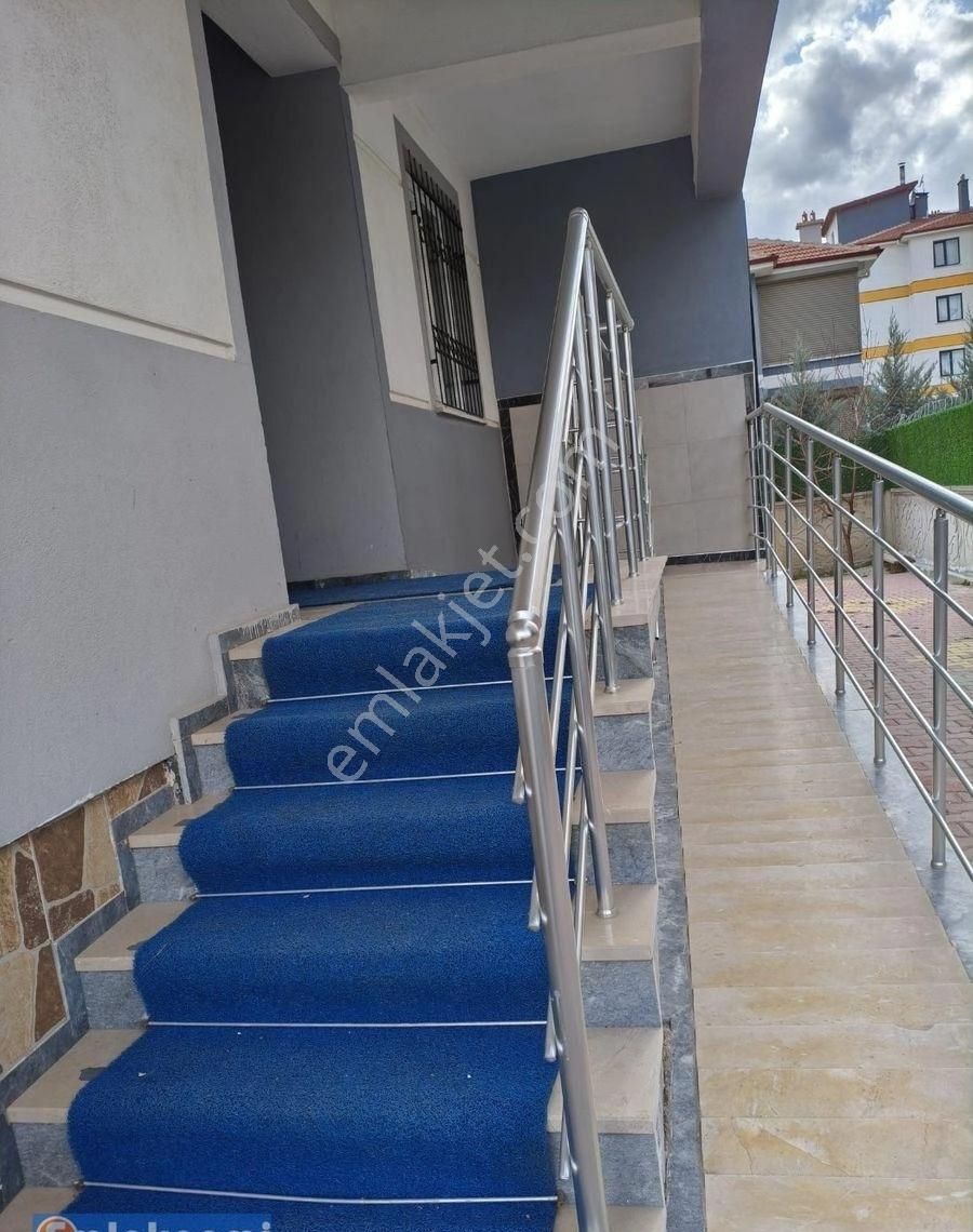 Emlaknomi'den Konya Karatay'da Satılık Fırsat 3+1 Daire - Görsel 18