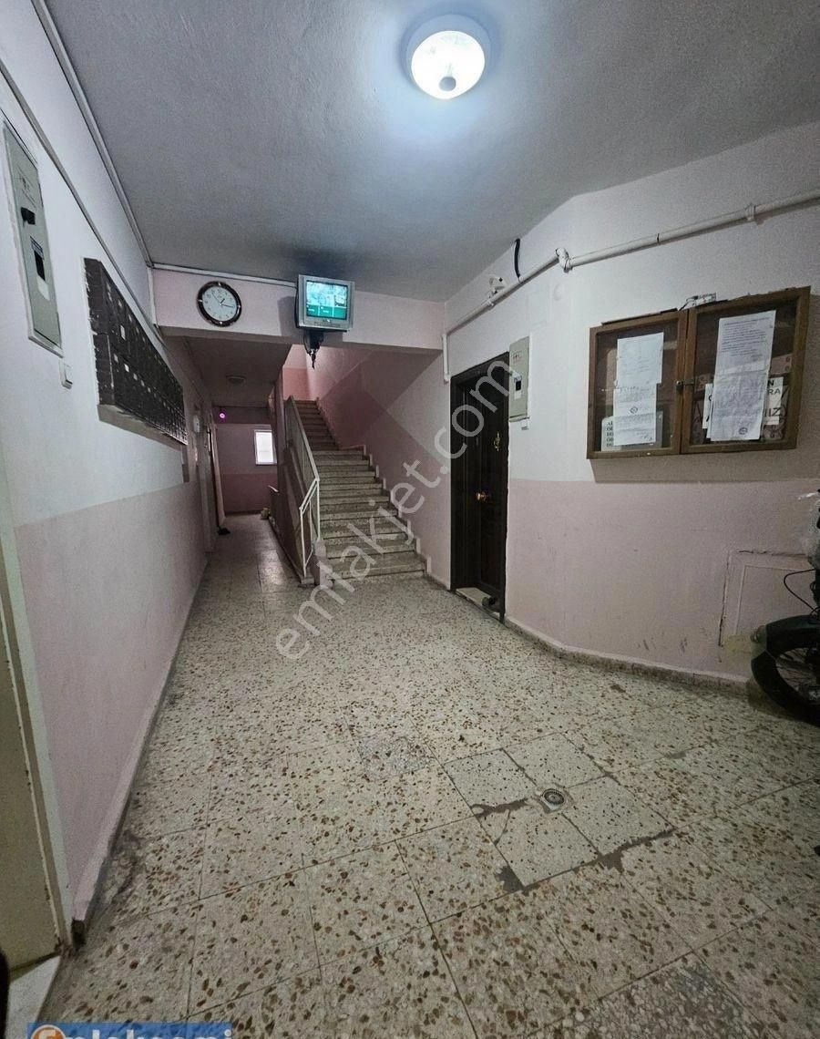Emlaknomi'den Üçgöz'da 2+1 Ara Kat Kıralık Daıre > İlan No: 95360 - Görsel 16