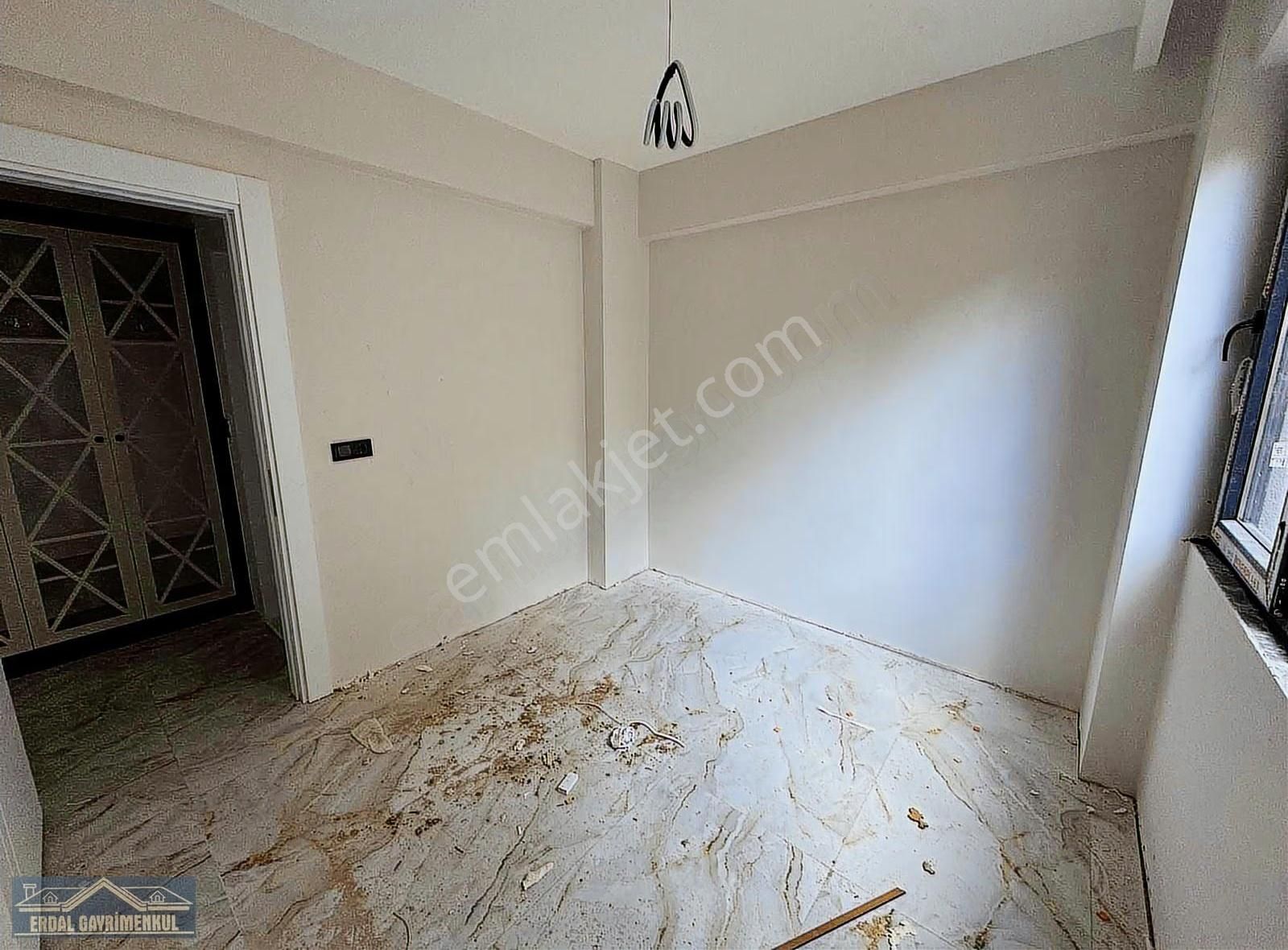 Bereketler'de Satılık Sıfır 3+1 - Görsel 32