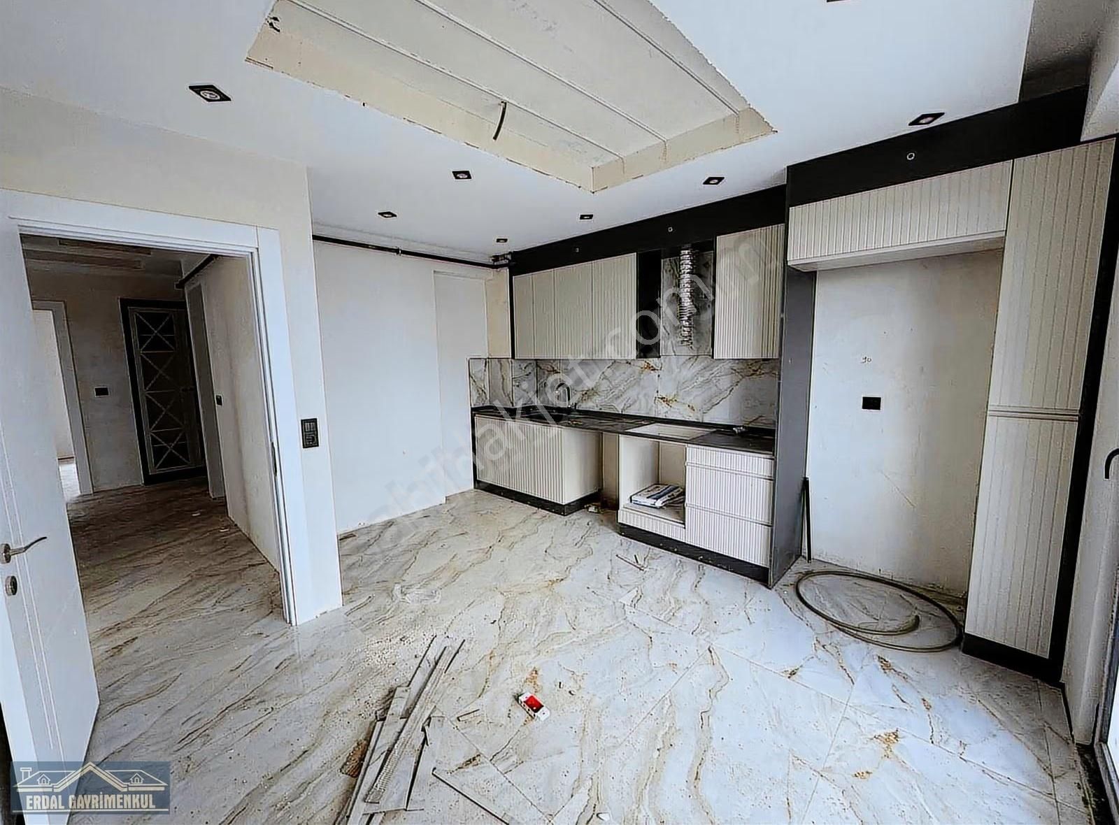 Bereketler'de Satılık Sıfır 3+1 - Görsel 21