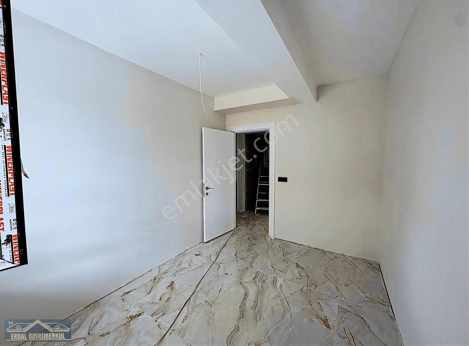 Bereketler'de Satılık Sıfır 3+1 - Görsel 6