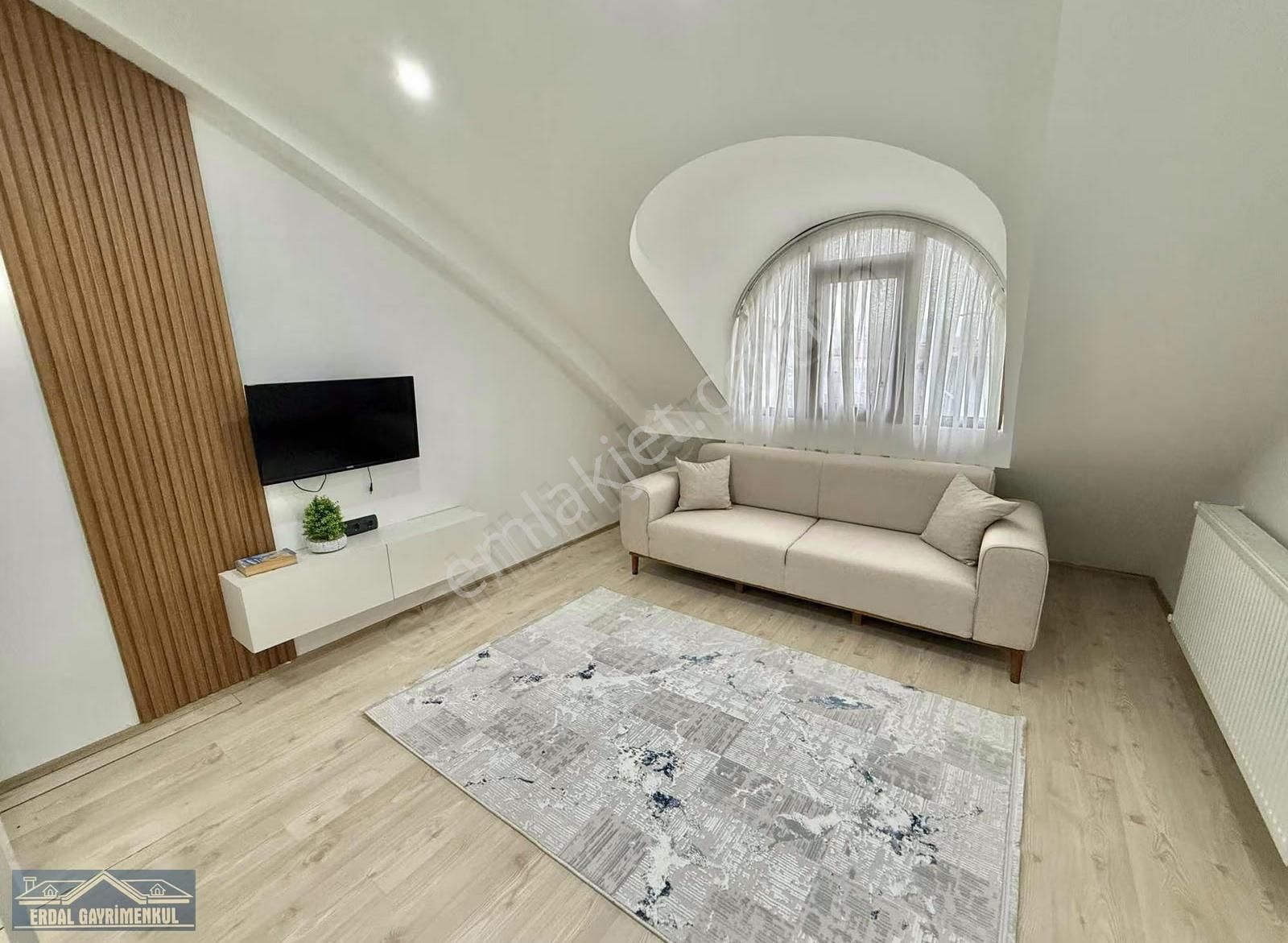 Kınıklıda Bölgenin En Uygun Apartı