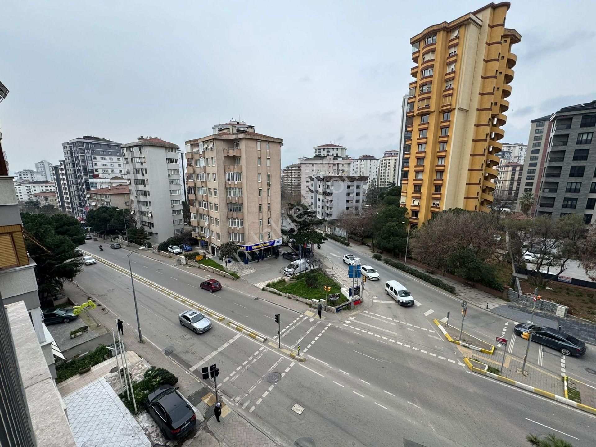 Kadıköy Bostancıda Satılık 2+1 | Yeni Bina Ana Cadde Üzeri - Görsel 6