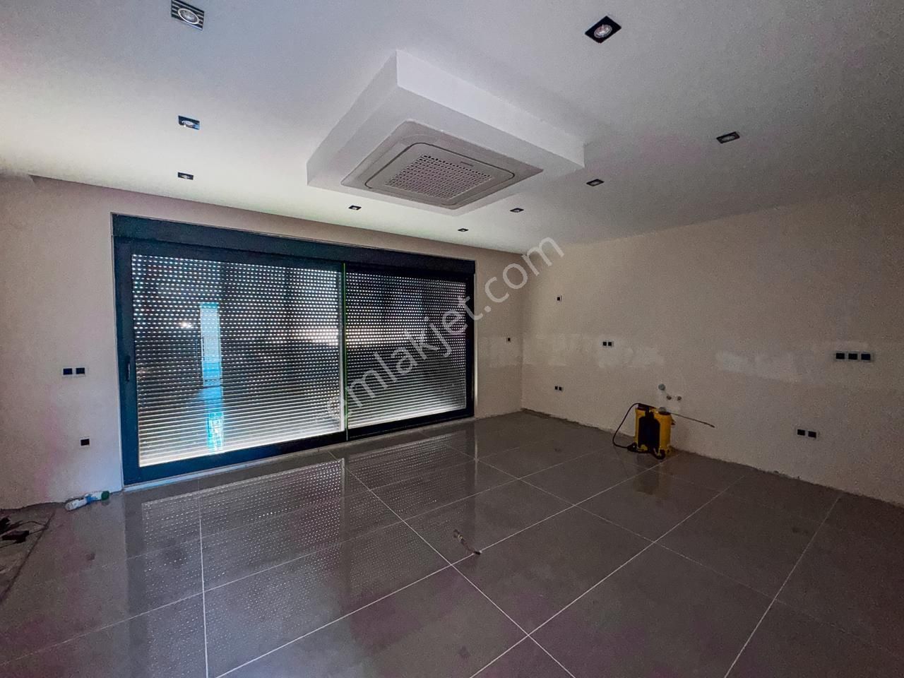 İncekum Esentepede Ufka Bakan Eşsiz Manzaralı 9+4 Malikane - Görsel 10