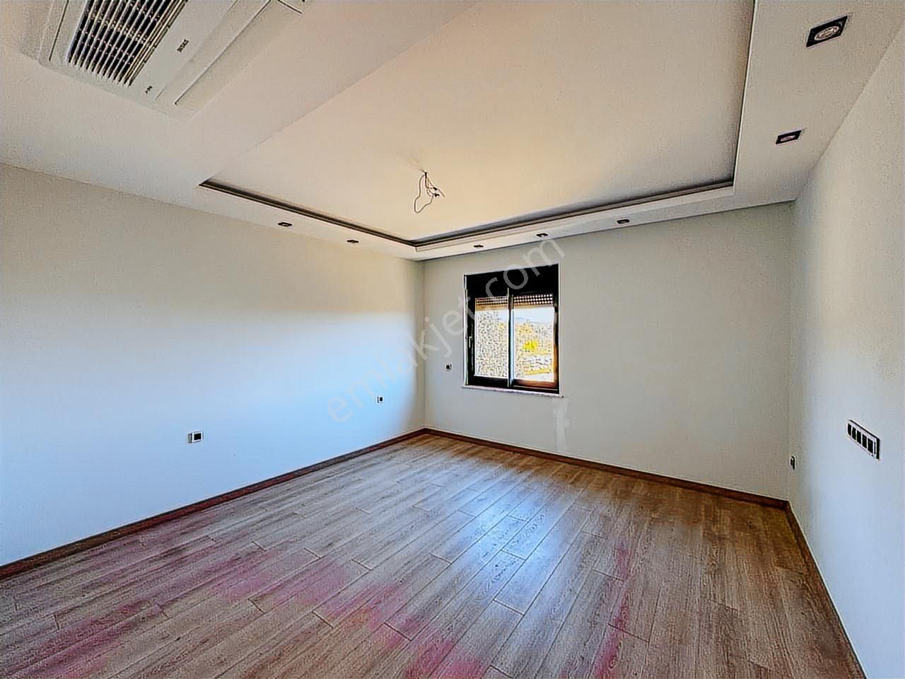 İncekum Esentepede Ufka Bakan Eşsiz Manzaralı 9+4 Malikane - Görsel 16