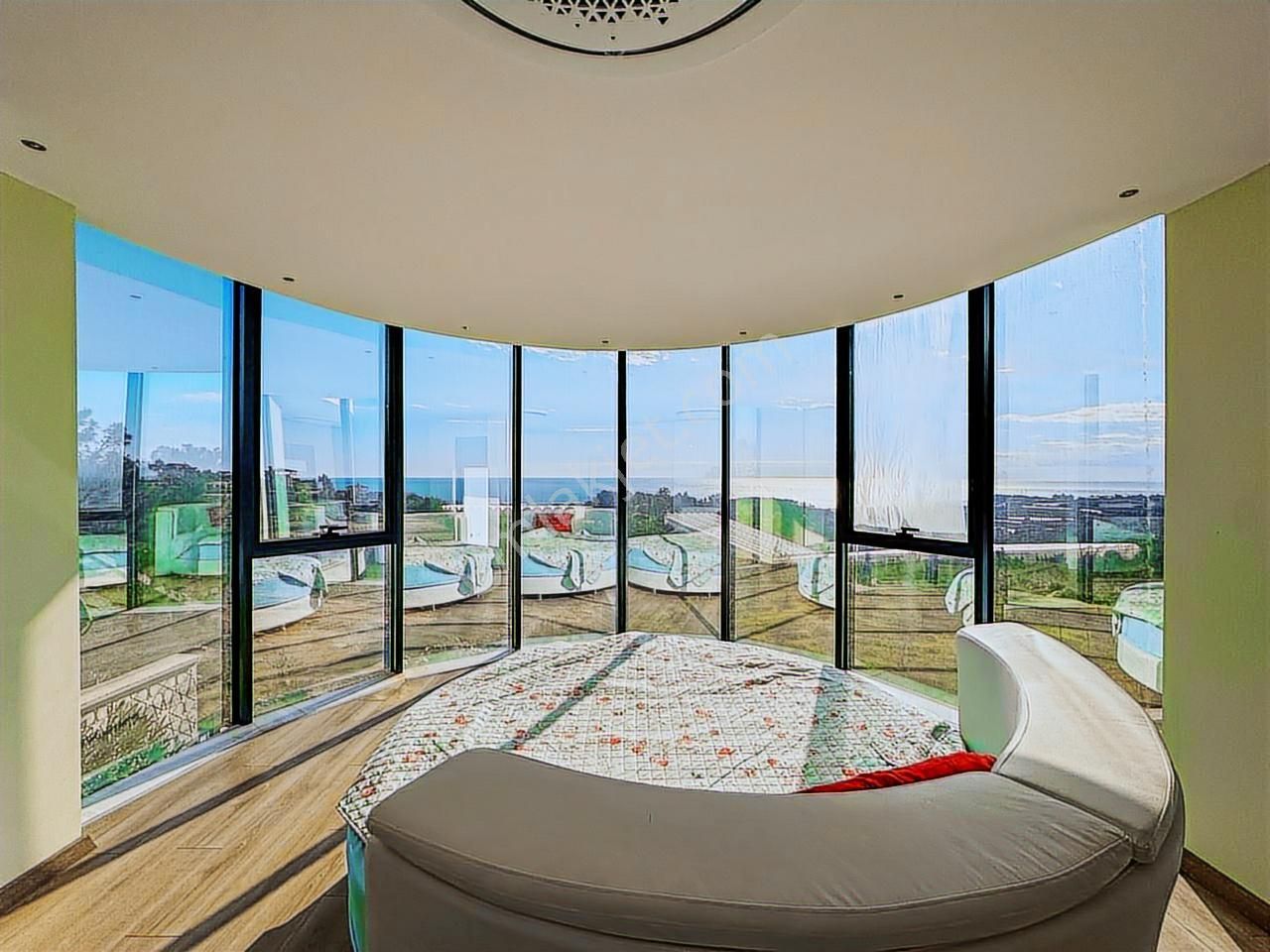 İncekum Esentepede Ufka Bakan Eşsiz Manzaralı 9+4 Malikane - Görsel 3