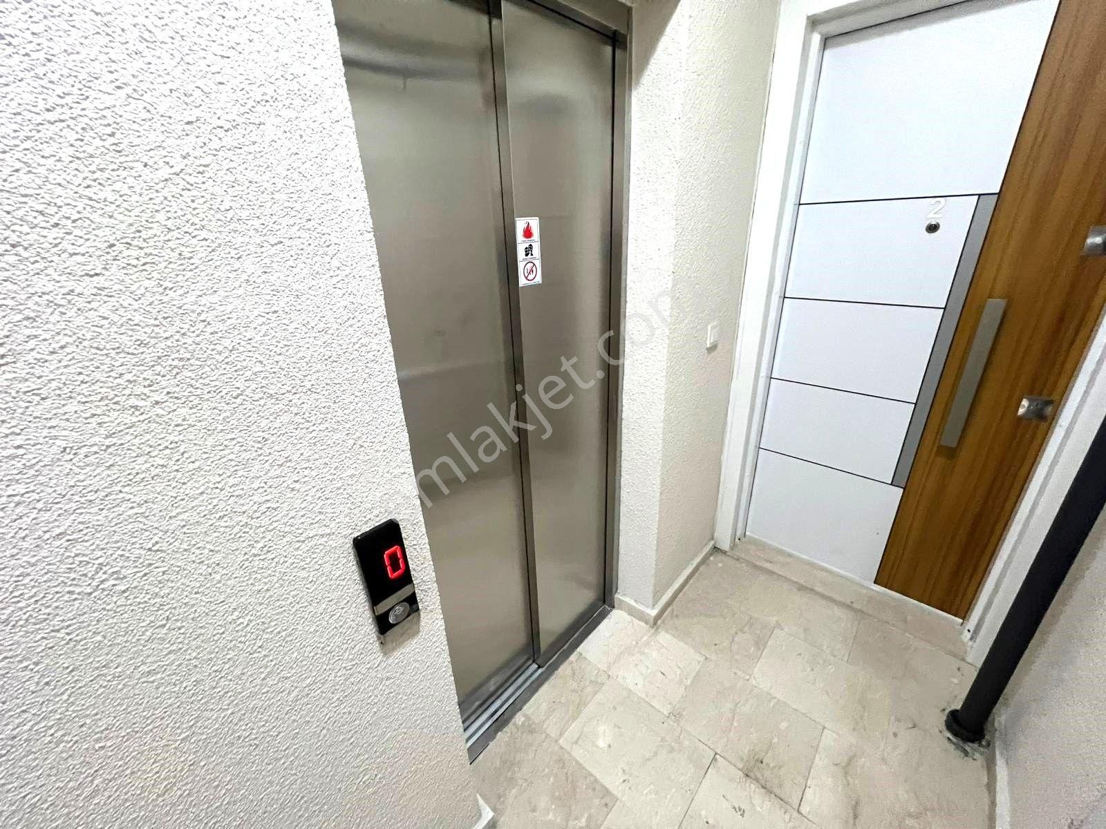 Seba'dan Tevfikbey Mh 2+1 75m2 Kapalı Otoparklı Lüx Yüksek Giriş - Görsel 26