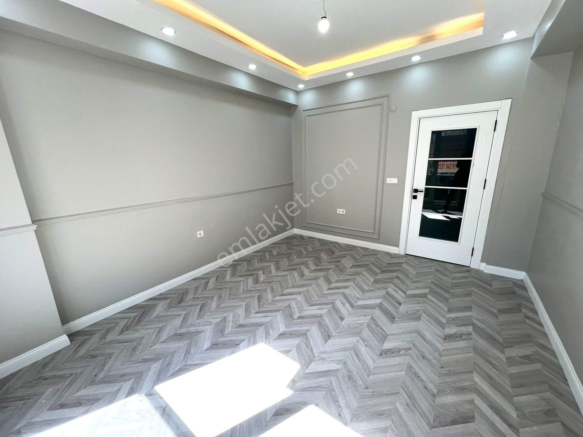 Seba'dan Tevfikbey Mh 2+1 75m2 Kapalı Otoparklı Lüx Yüksek Giriş - Görsel 5