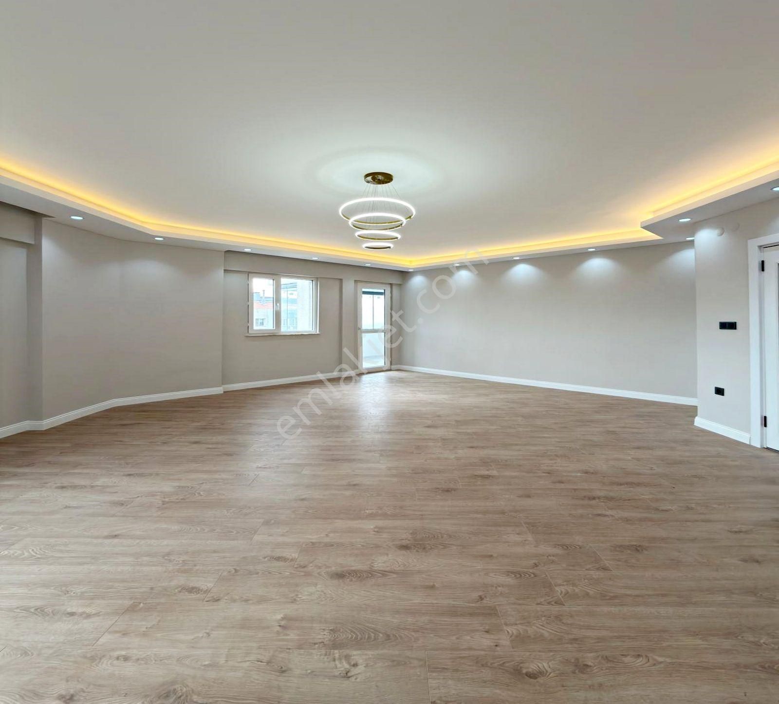 Beykentte Havuzlu Güvenlikli Sitede Ful Yapılı 4+1 Satılık Daire - Görsel 15