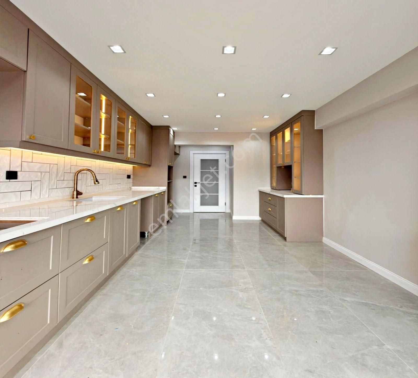 Beykentte Havuzlu Güvenlikli Sitede Ful Yapılı 4+1 Satılık Daire - Görsel 2