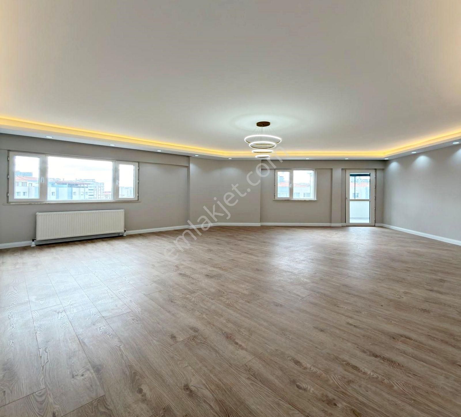 Beykentte Havuzlu Güvenlikli Sitede Ful Yapılı 4+1 Satılık Daire - Görsel 14