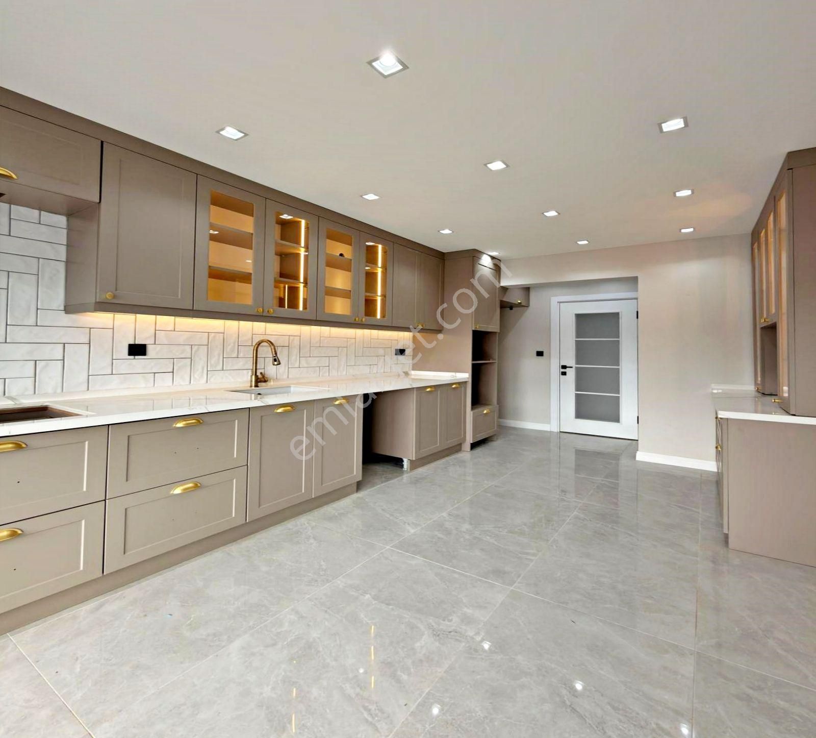 Beykentte Havuzlu Güvenlikli Sitede Ful Yapılı 4+1 Satılık Daire - Görsel 3