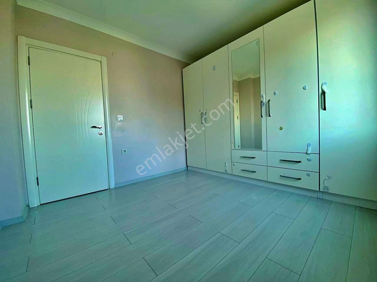 Uytundan Burhaniye'de Havuzlu Site İçinde Satılık 3+1 Lüks Daire - Görsel 22