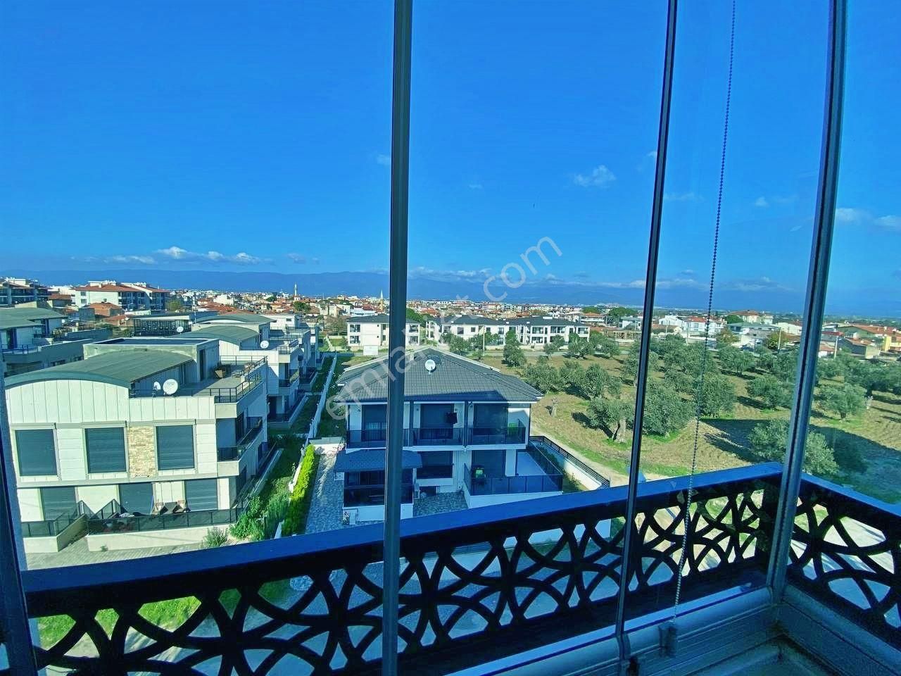 Uytundan Burhaniye'de Havuzlu Site İçinde Satılık 3+1 Lüks Daire - Görsel 25