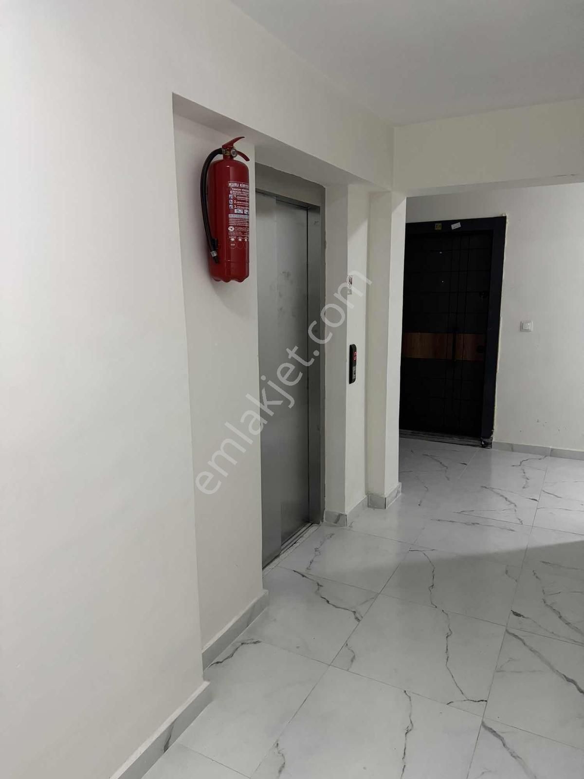 Tuğra'dan Ottoman Suites Projesinde Ön Cephe Köşe Daire - Görsel 19