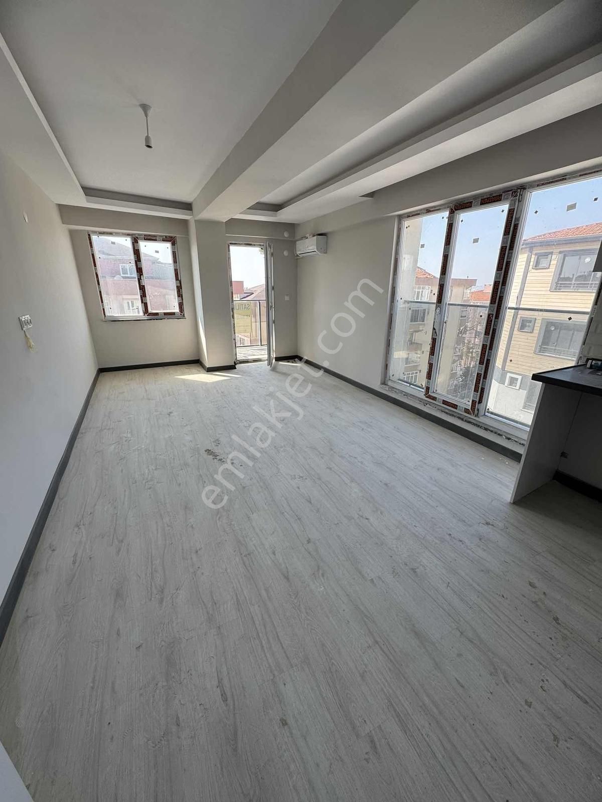 Tuğra'dan Ottoman Suites Projesinde Ön Cephe Köşe Daire - Görsel 23