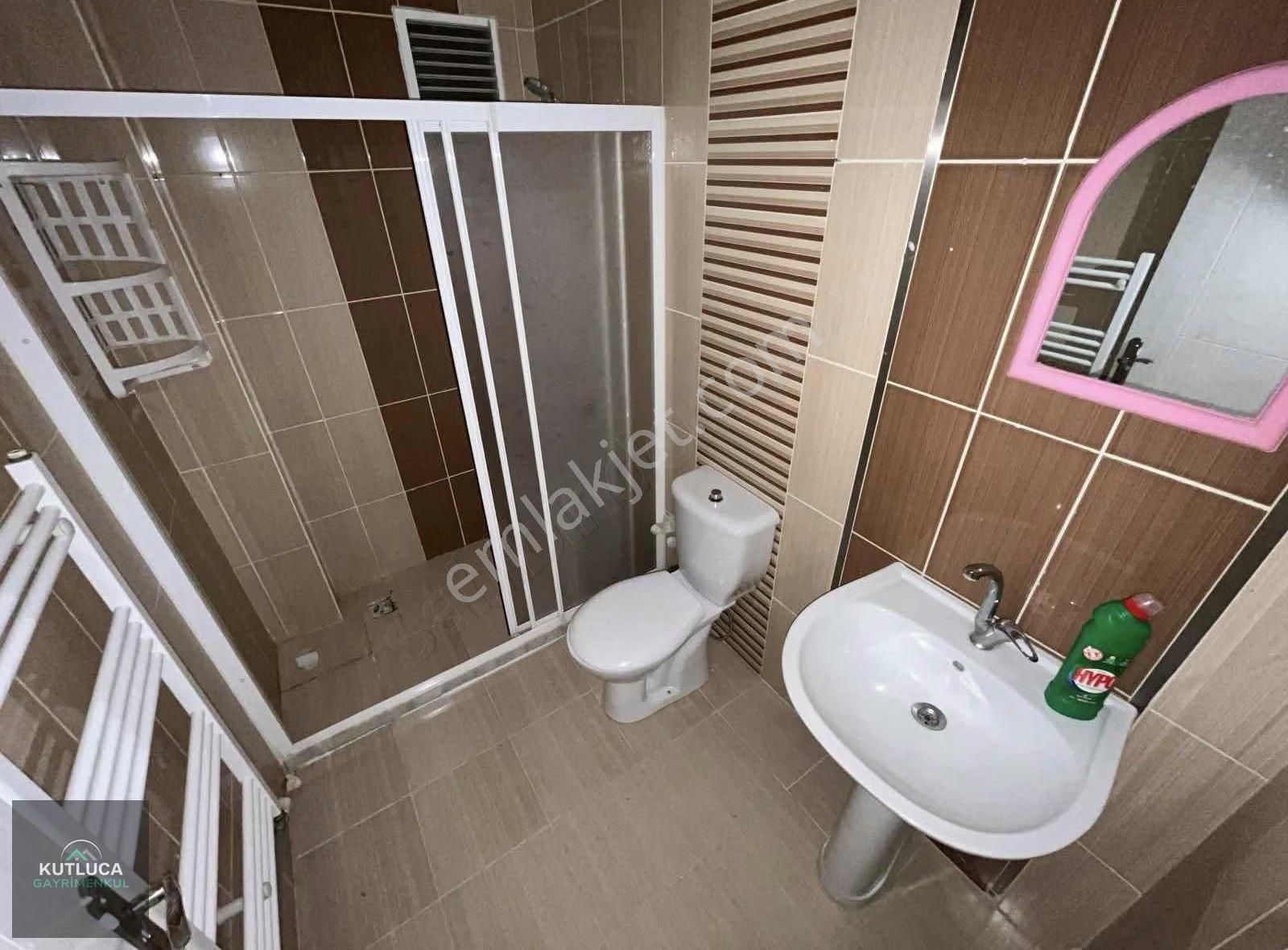 5+1 Çift Girişli Asansörlü 3 Banyolu Yapılı Kilerli Mantolamalı - Görsel 35
