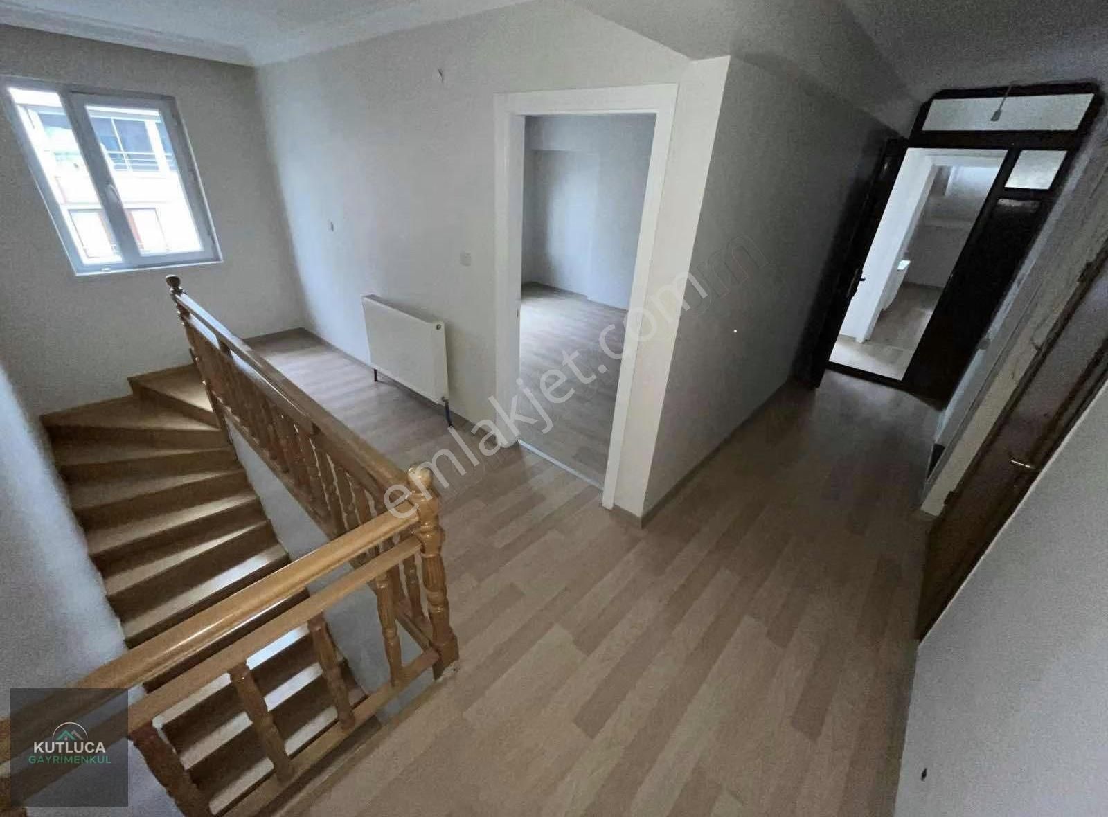 5+1 Çift Girişli Asansörlü 3 Banyolu Yapılı Kilerli Mantolamalı - Görsel 12