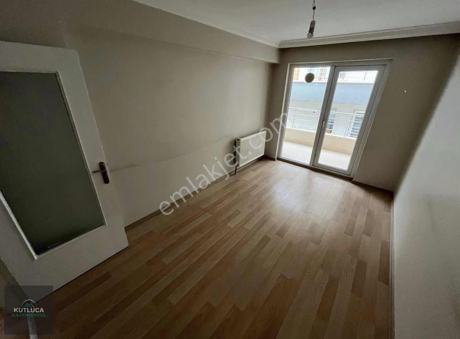 5+1 Çift Girişli Asansörlü 3 Banyolu Yapılı Kilerli Mantolamalı - Görsel 20