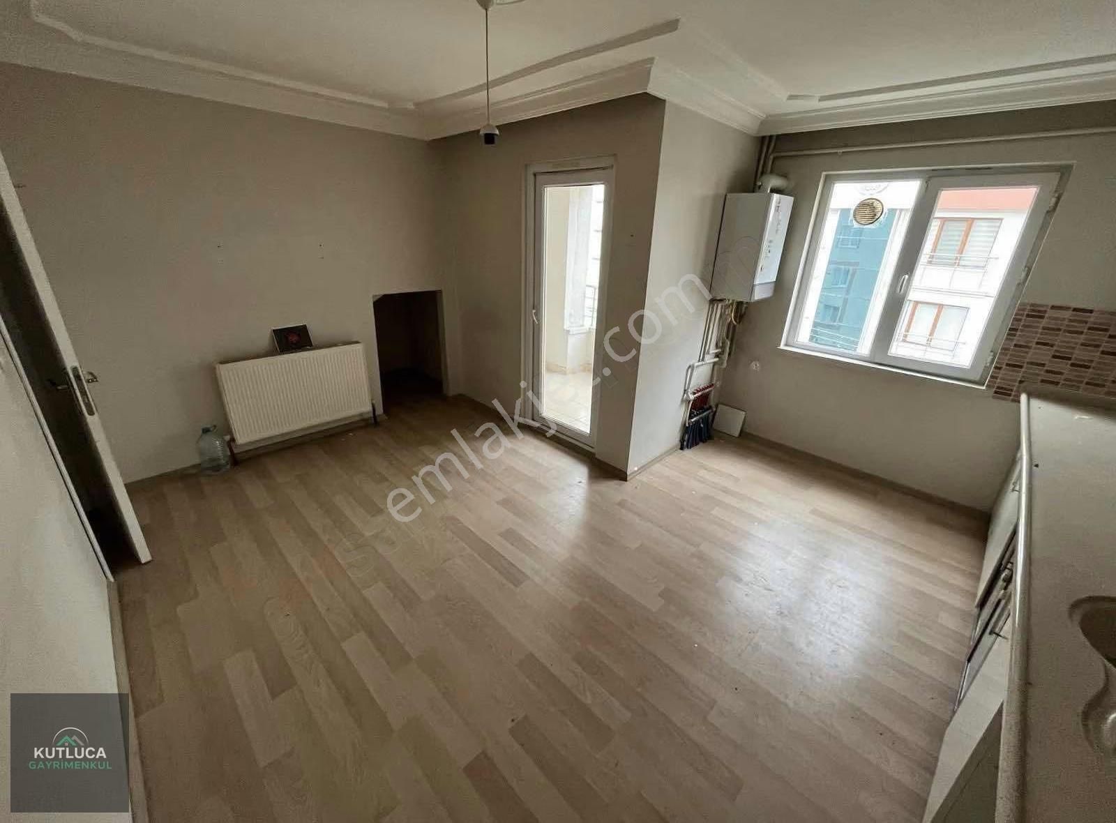 5+1 Çift Girişli Asansörlü 3 Banyolu Yapılı Kilerli Mantolamalı - Görsel 25