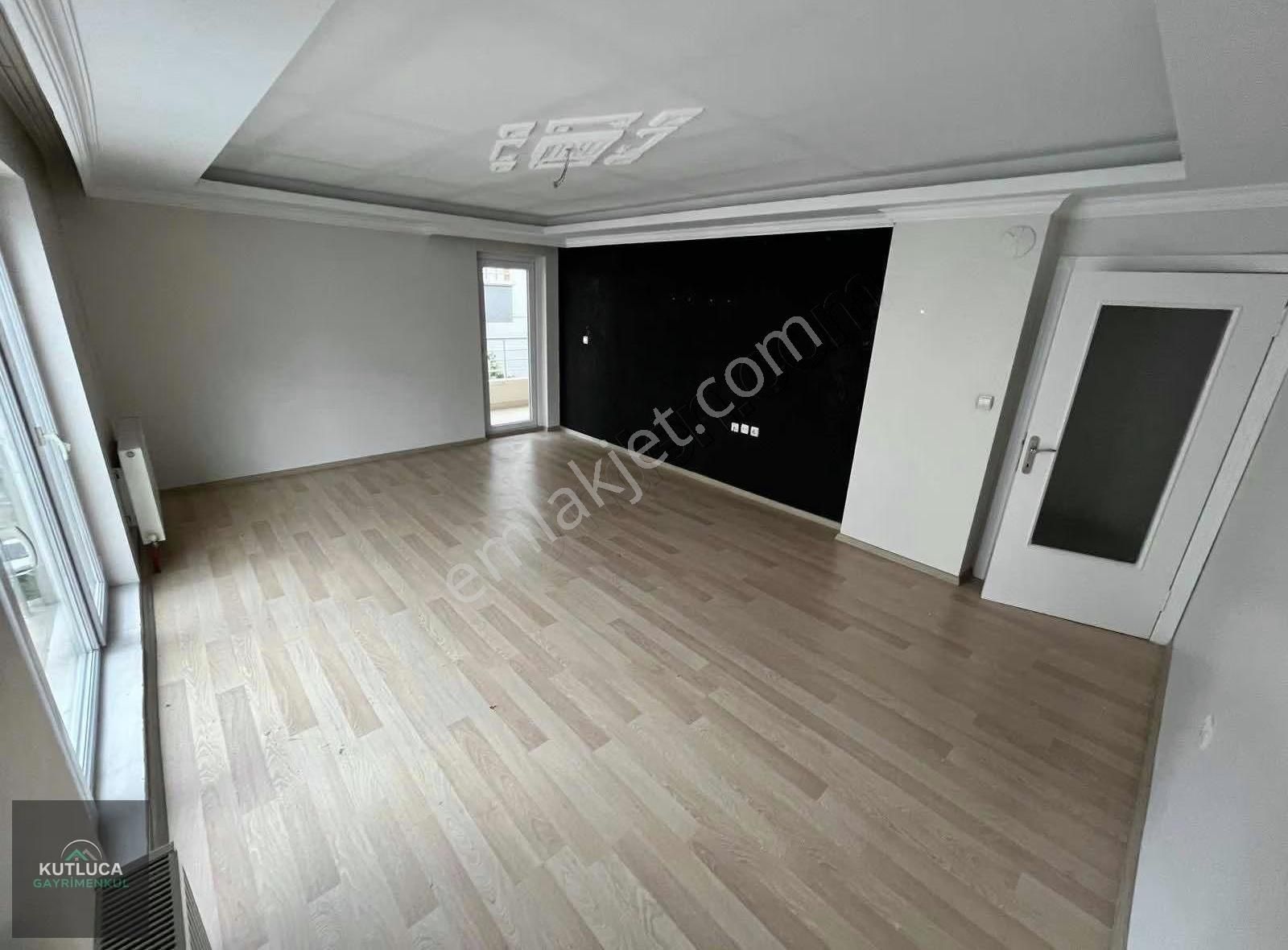 5+1 Çift Girişli Asansörlü 3 Banyolu Yapılı Kilerli Mantolamalı - Görsel 14