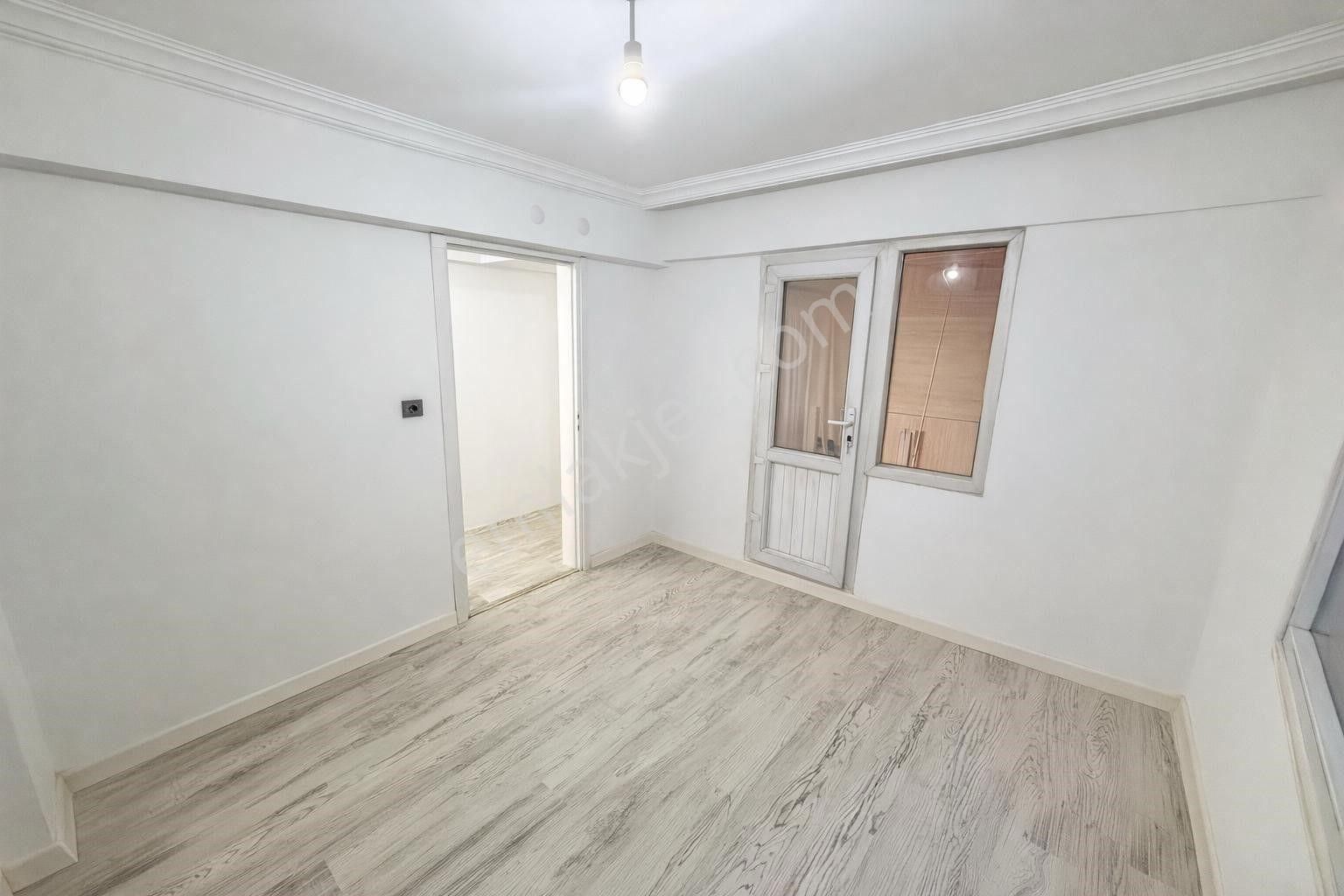 Merkezi Konumda Cumhuriyet Mah.de 2+1 Temiz Ve Masrafsız Satılık Daire - Görsel 21