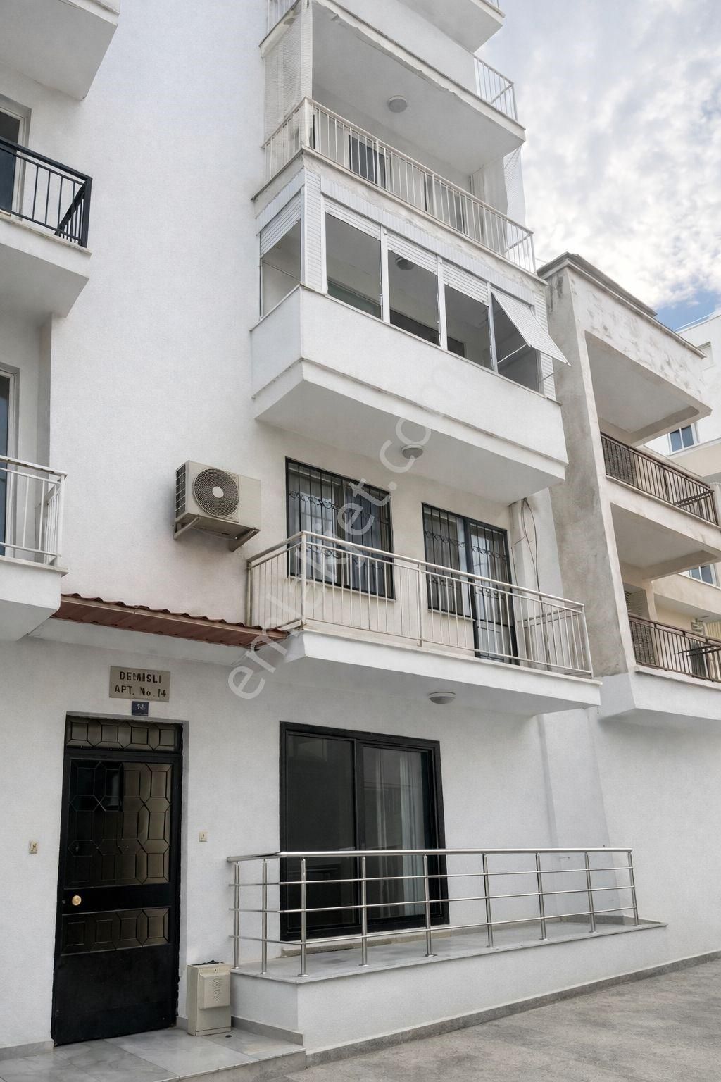 Merkezi Konumda Cumhuriyet Mah.de 2+1 Temiz Ve Masrafsız Satılık Daire - Görsel 2