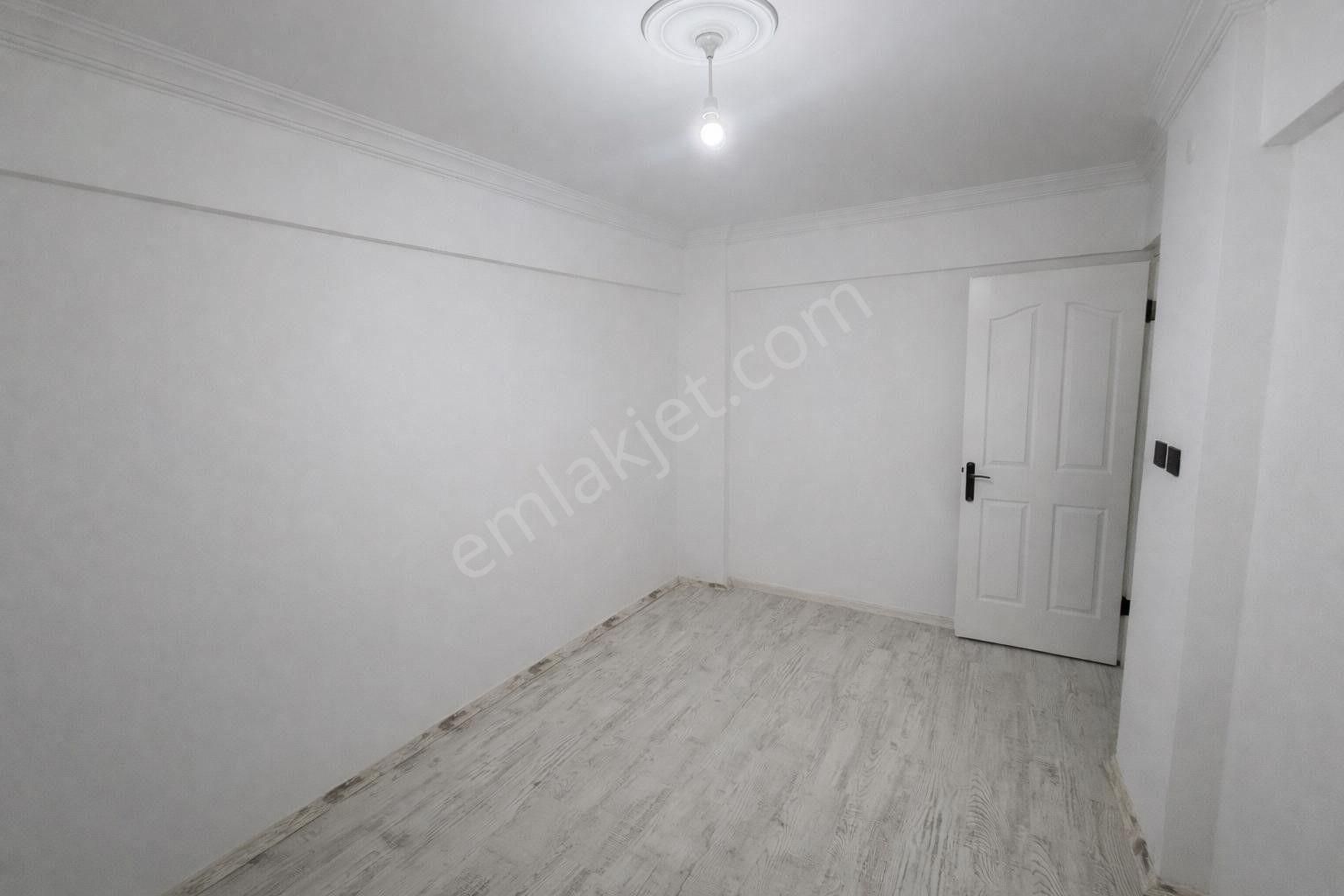 Merkezi Konumda Cumhuriyet Mah.de 2+1 Temiz Ve Masrafsız Satılık Daire - Görsel 25