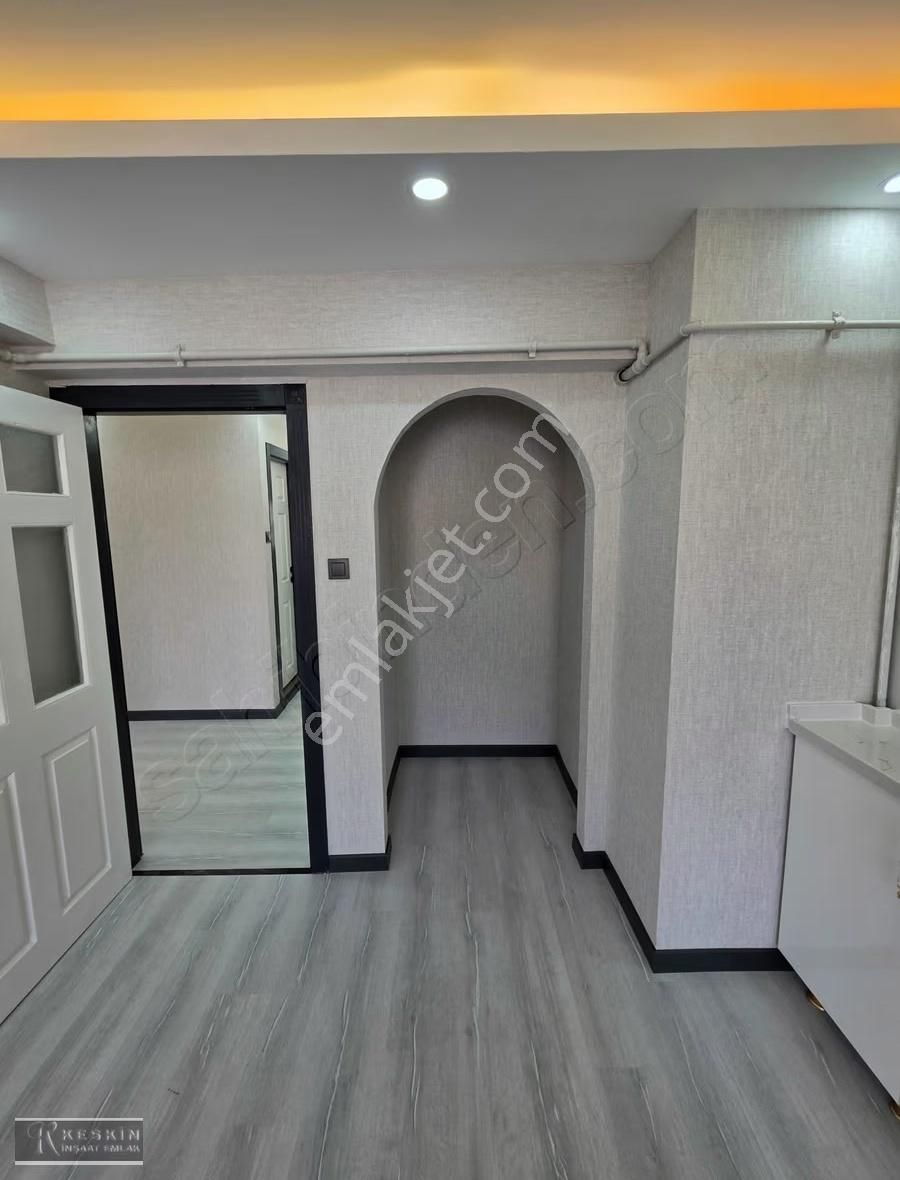 Karakaya Mah Site İçerisinde 3+1 Full Yapılı Çift Asansörlü - Görsel 3