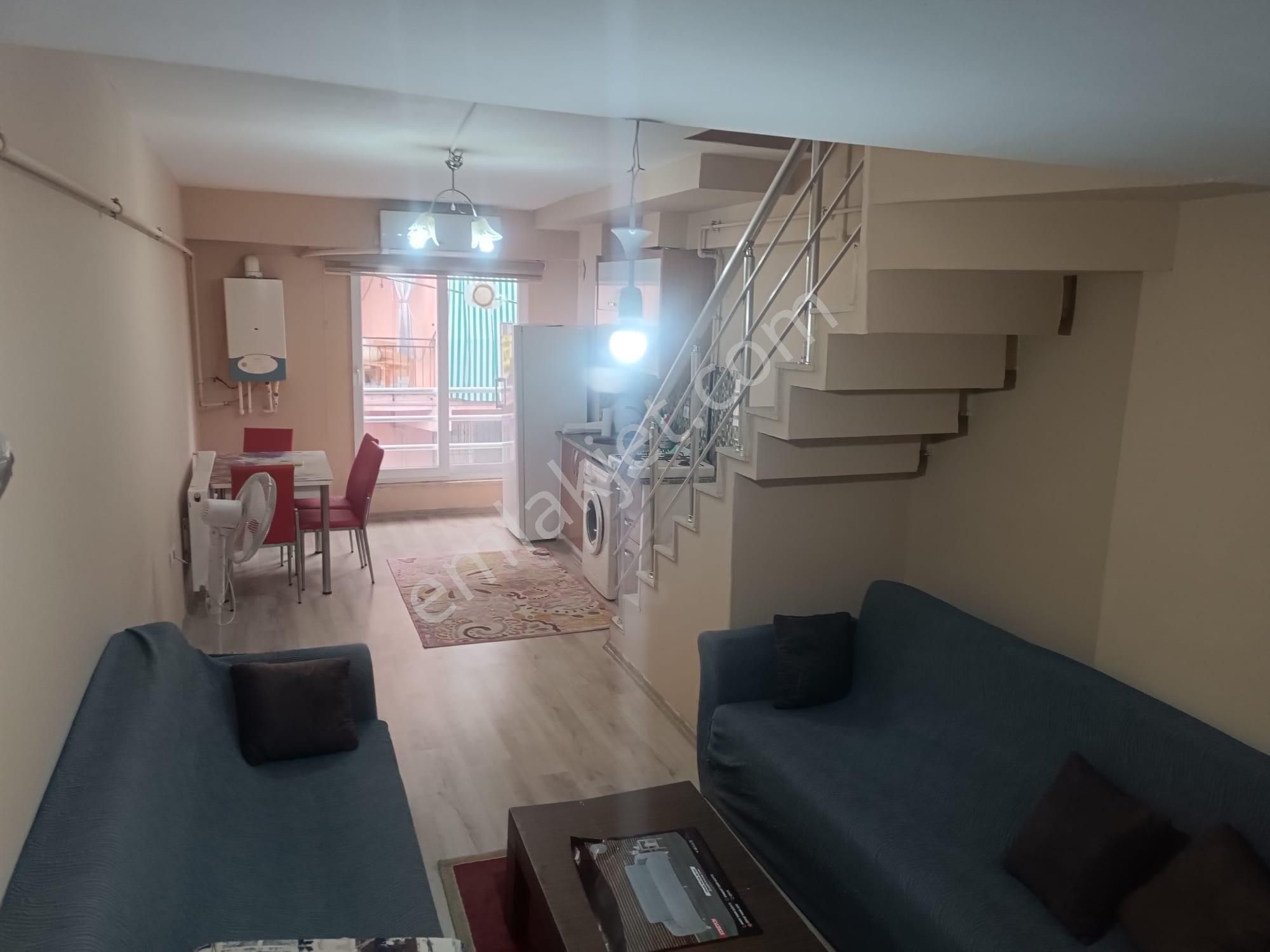 Kaan Emlaktan Feslikanda Balkonlu Lüx Eşyalı Apart Satılık