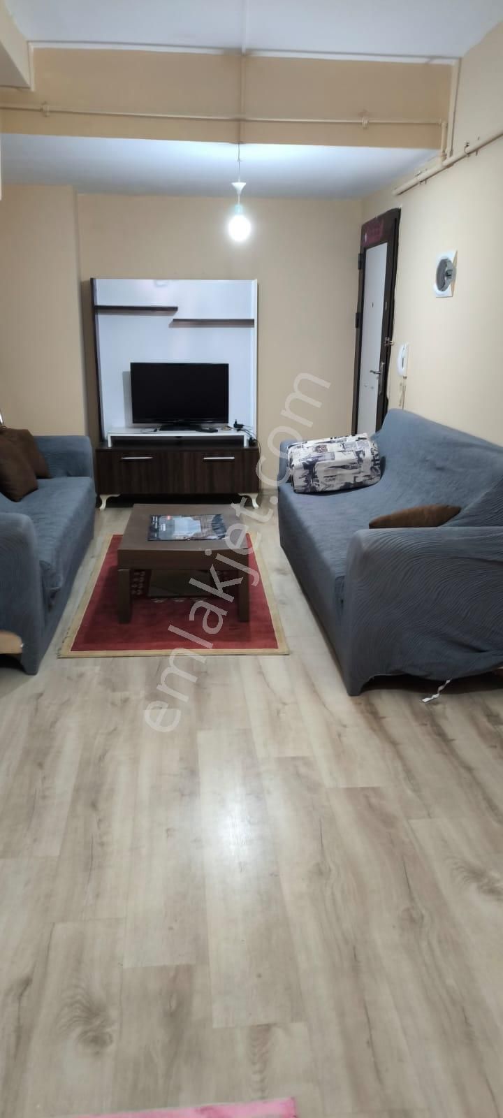 Kaan Emlaktan Feslikanda Balkonlu Lüx Eşyalı Apart Satılık - Görsel 13