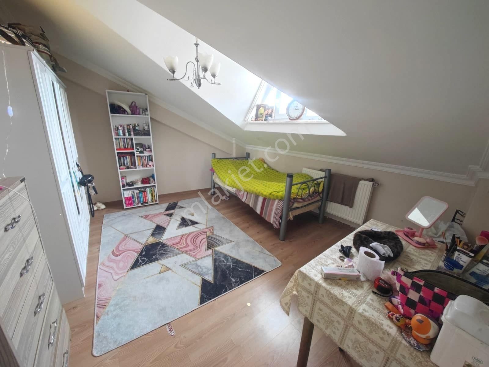 Tutar Emlak Dan Muhamediye Camii Yakını 5+2 185 M2 Dublex Daire - Görsel 16