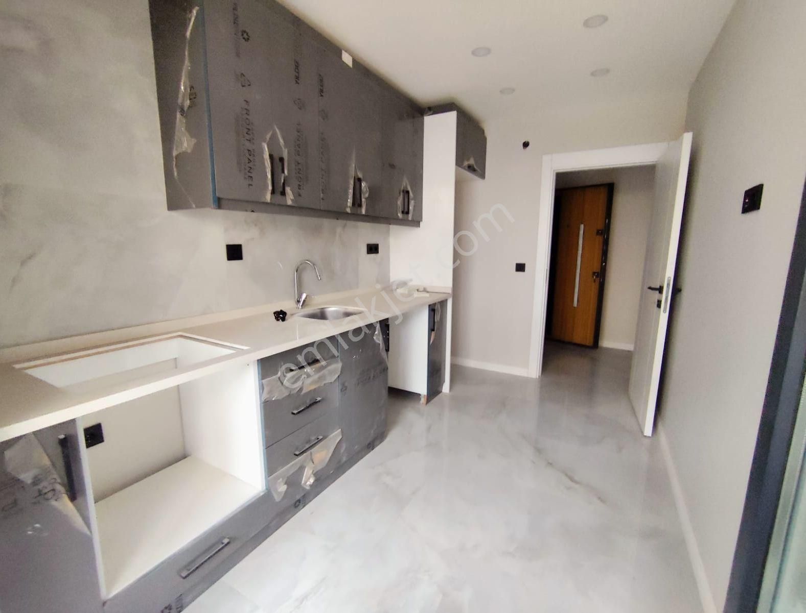 Mertcan Dan Kartal Metroya Yürüme 2+1 Balkonlu - İskanlı Lüks Daire - Görsel 12