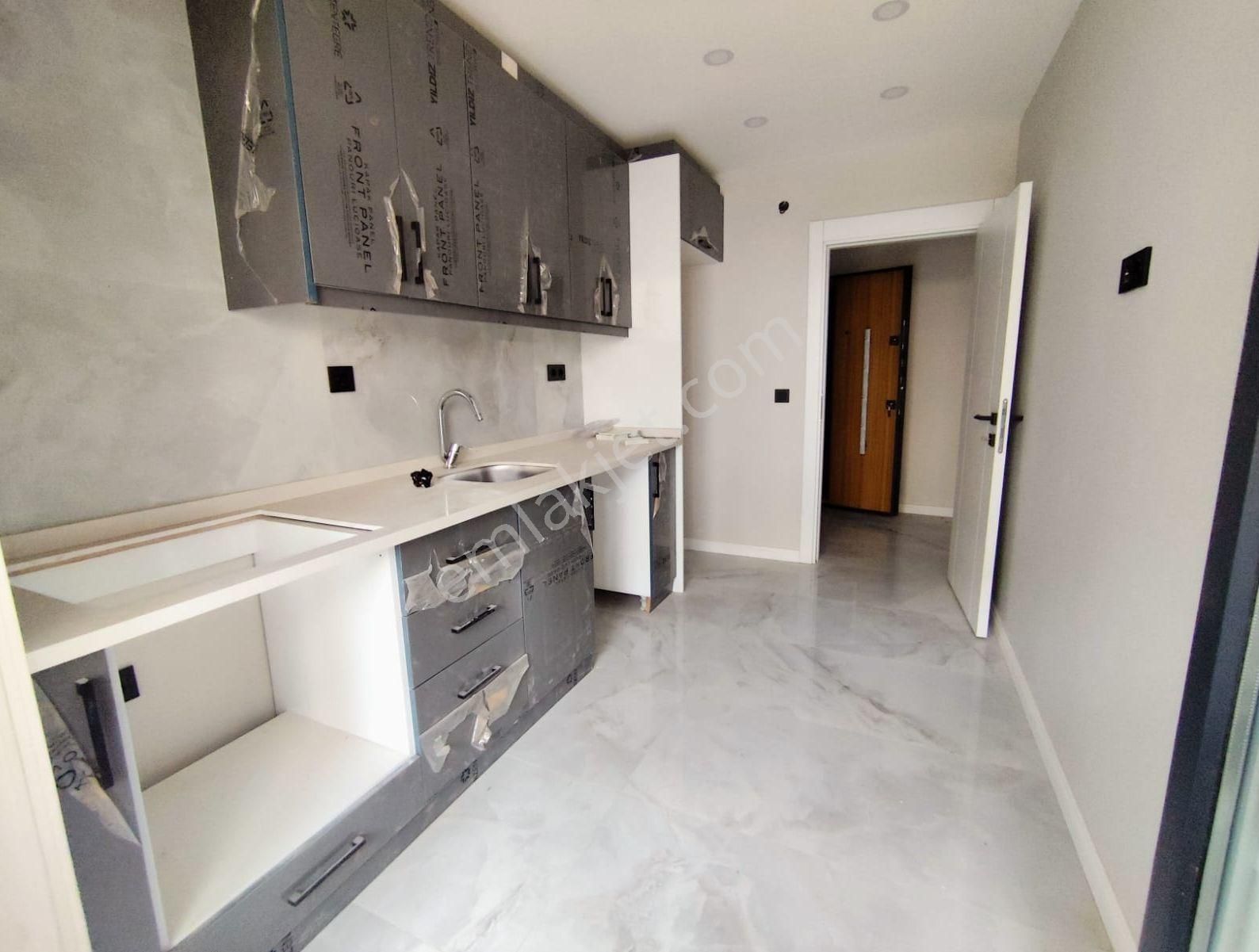 Mertcan Dan Kartal Metroya Yürüme 2+1 Balkonlu - İskanlı Lüks Daire - Görsel 15