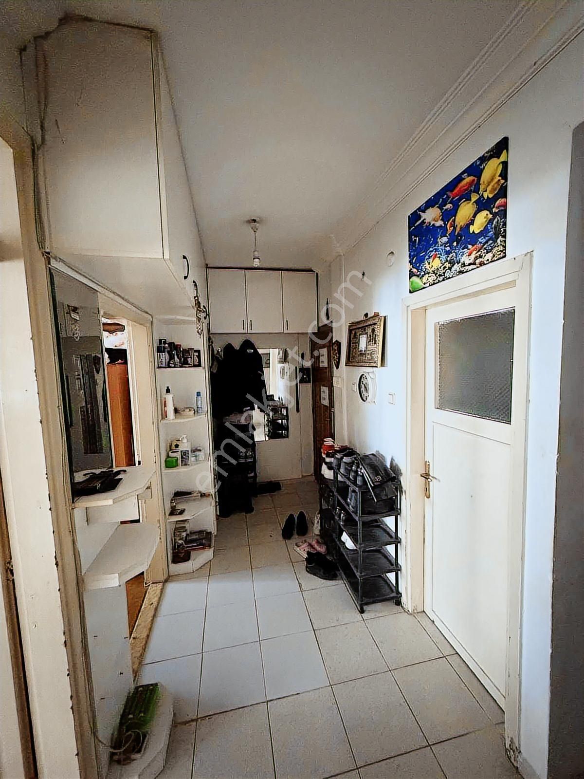 Bahçelievler Mahhalesinde Denize Yakın Ara Kat Daire - Görsel 11