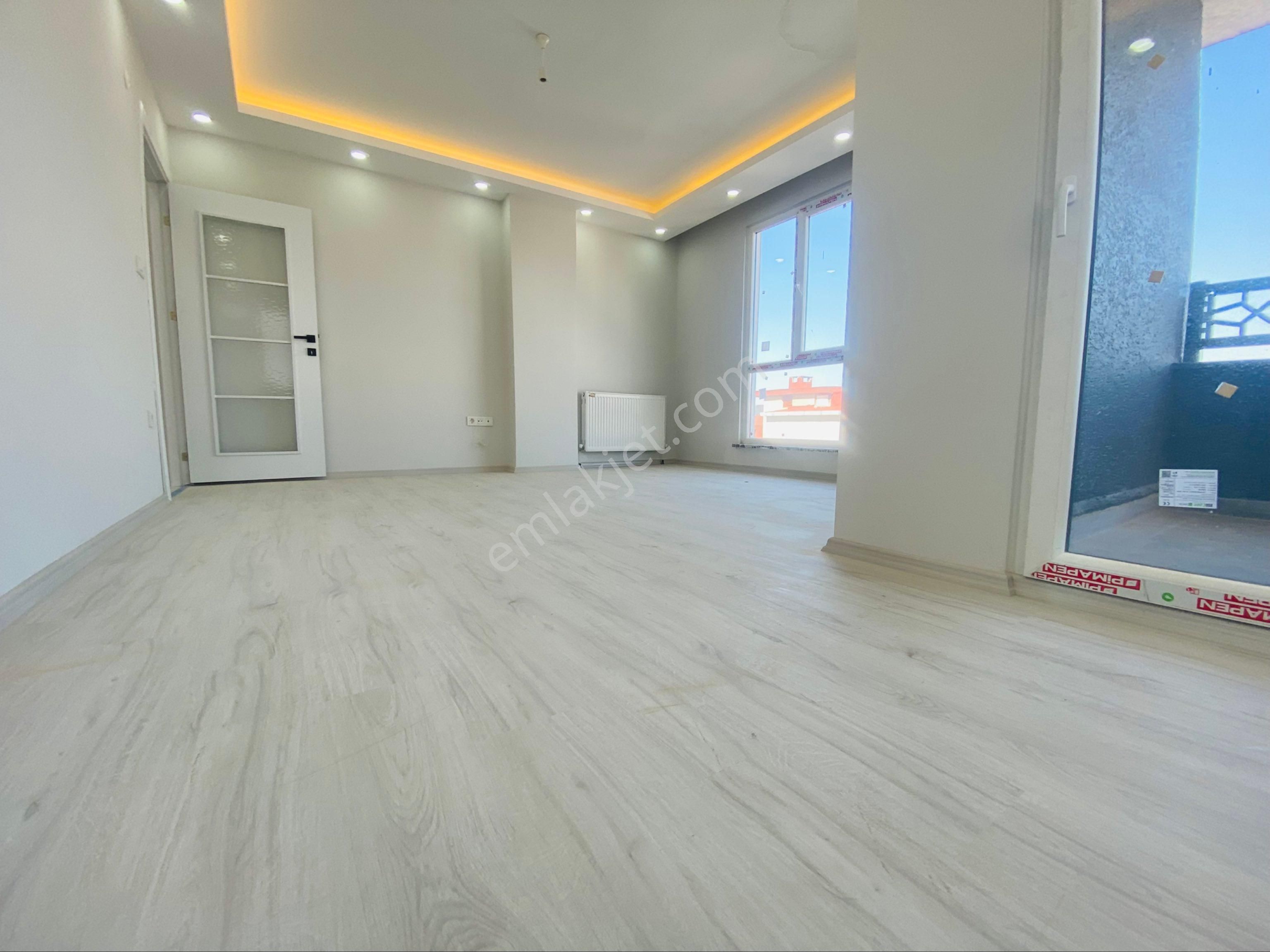 Mimarsinan Mah.cadde Üzerinde Kiralık 4+1 Üst Dublexs Daire - Görsel 21