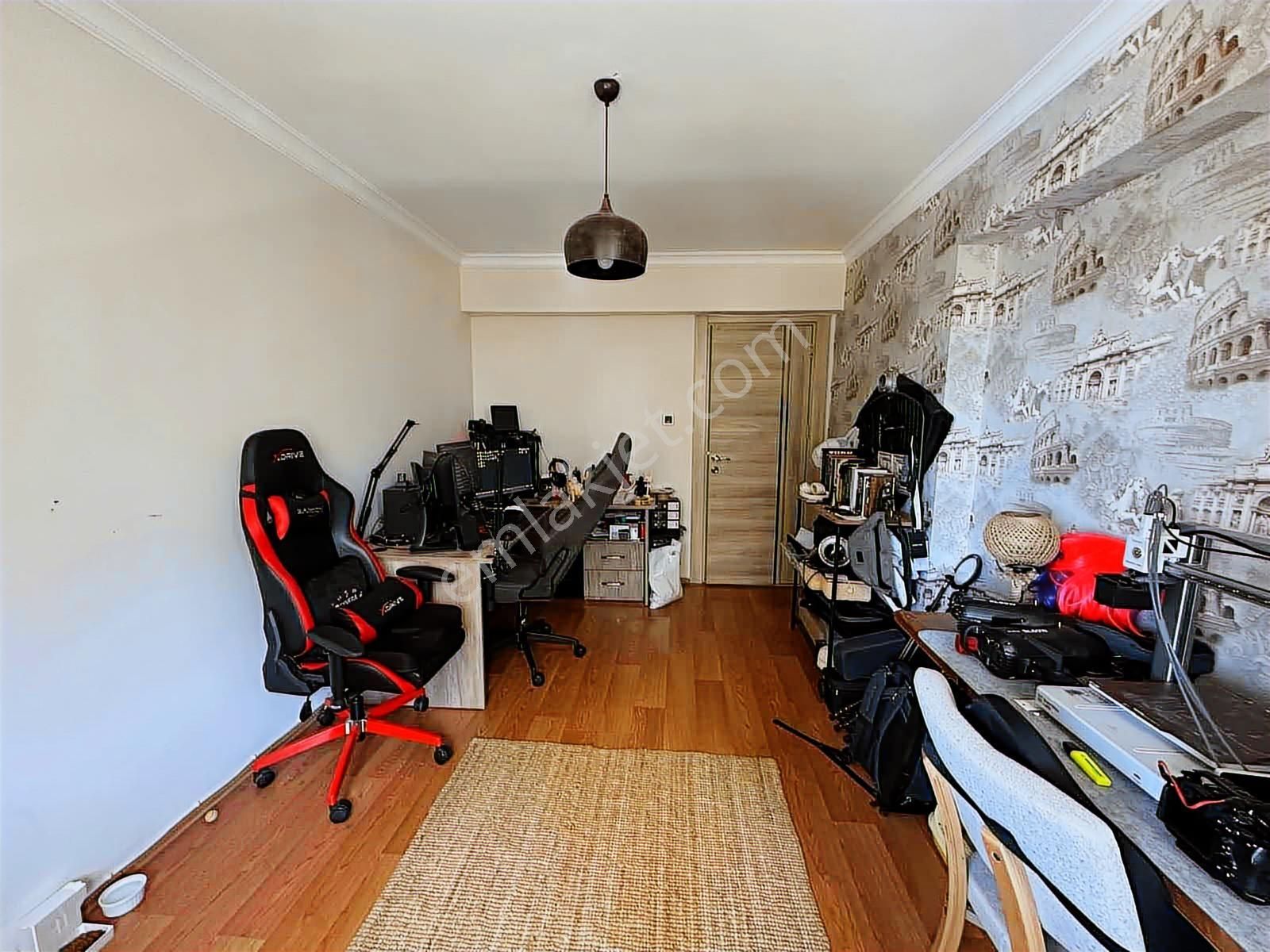 Namlı'dan Efelerde Lüks Ve 170m² Jakuzili Ebeveyn Banyolu 3+1 - Görsel 21