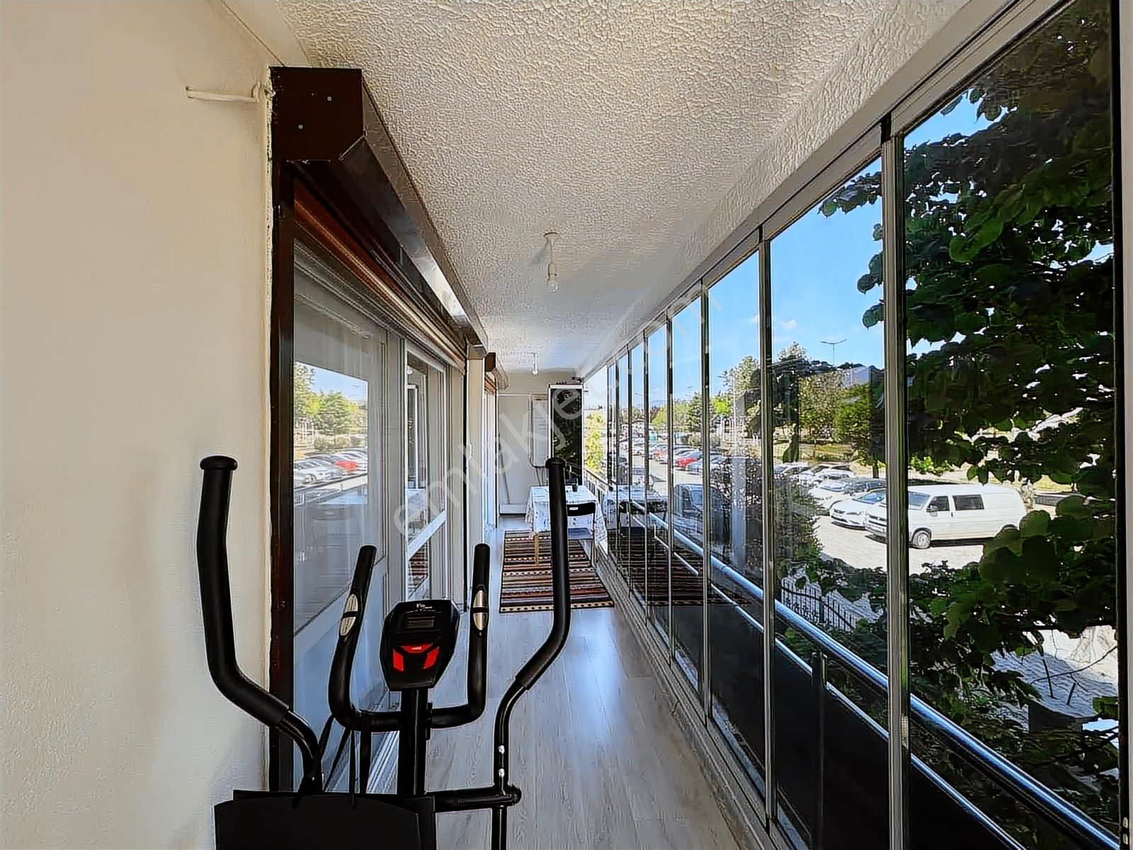 Namlı'dan Efelerde Lüks Ve 170m² Jakuzili Ebeveyn Banyolu 3+1 - Görsel 24