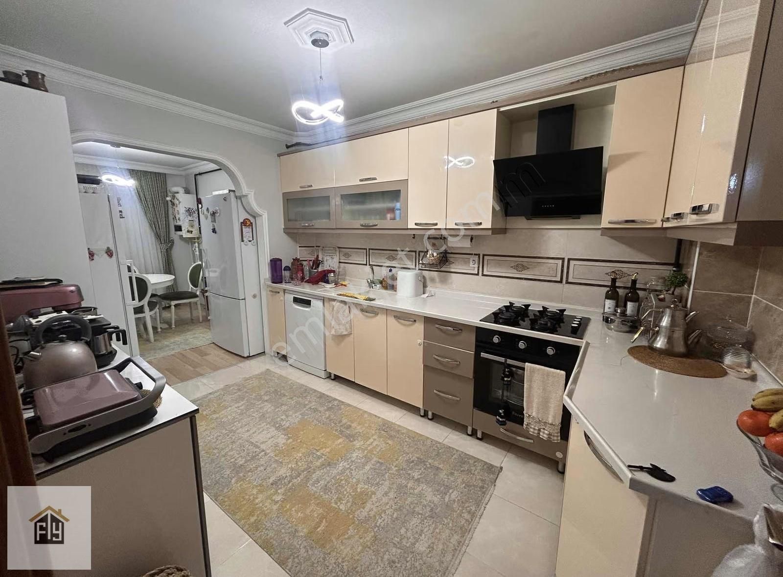 F&y Emlaktan Uçaklıpark Yakını 1 Kat Full Yapılı Geniş 3+1 - Görsel 4