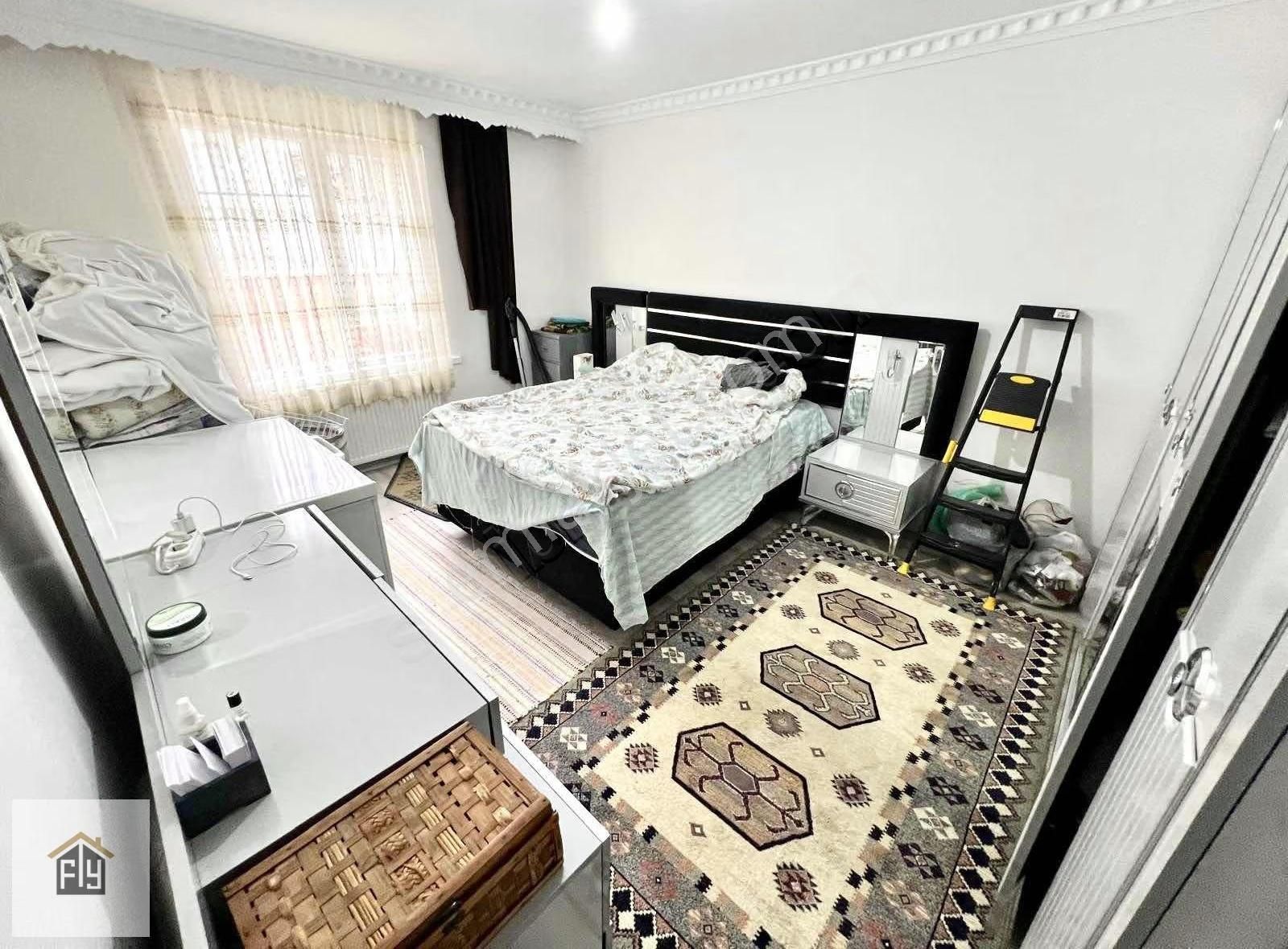 F&y Emlaktam Başak Mah. Satılık 3+1 Giriş Ferah İskanlı Daire - Görsel 3