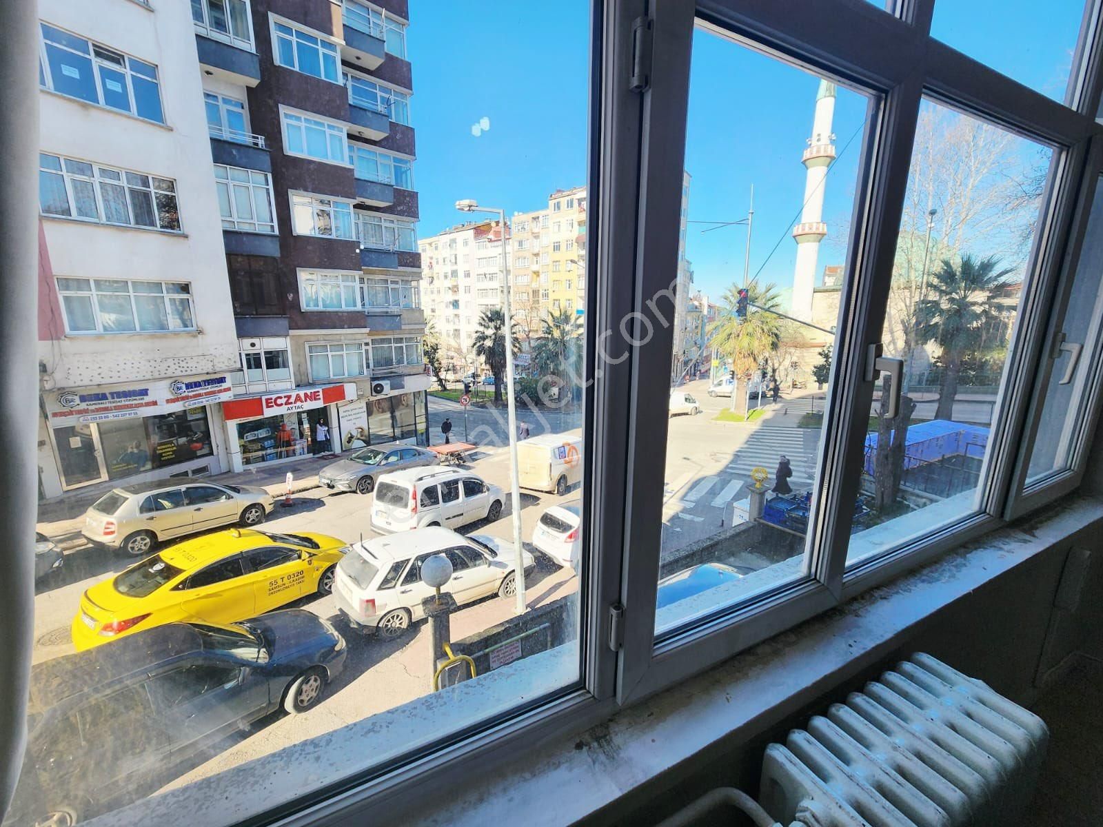 Rasathane Mahallesinde İci Temiz Satılık Daire - Görsel 8