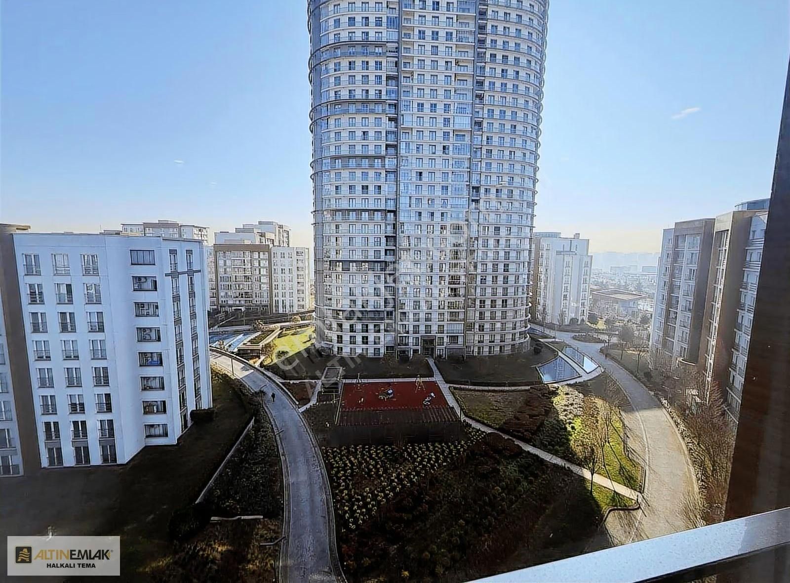 Tema İstanbul Teraslı 130m2 2+1 Yapılı Fırsat Satılık Daire